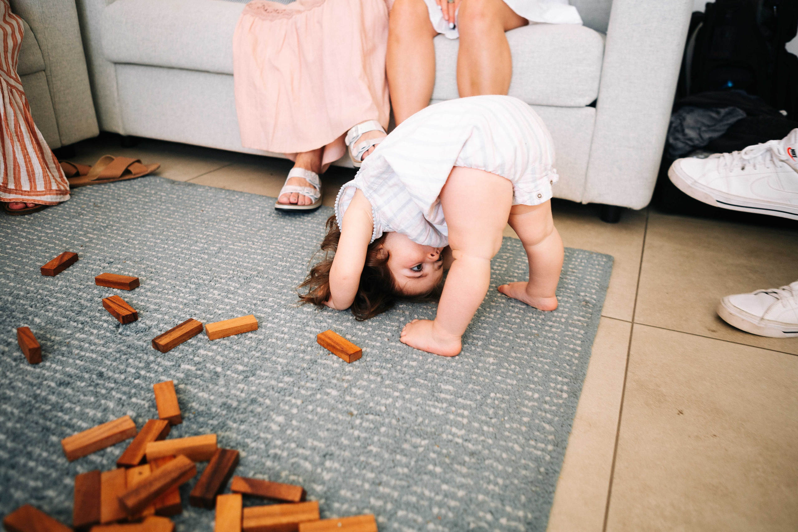 MAALE ADUMIM, HOME PHOTO SESSION + DESERT. Https://shi-photo.com/