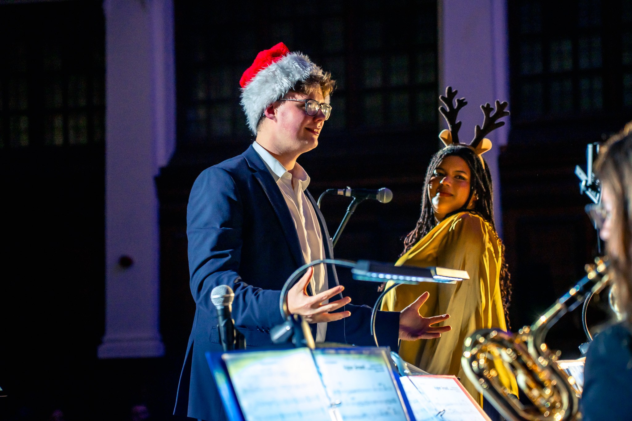 A Jazzy Christmas. Expect Miracles Photography by Kate & Andrew