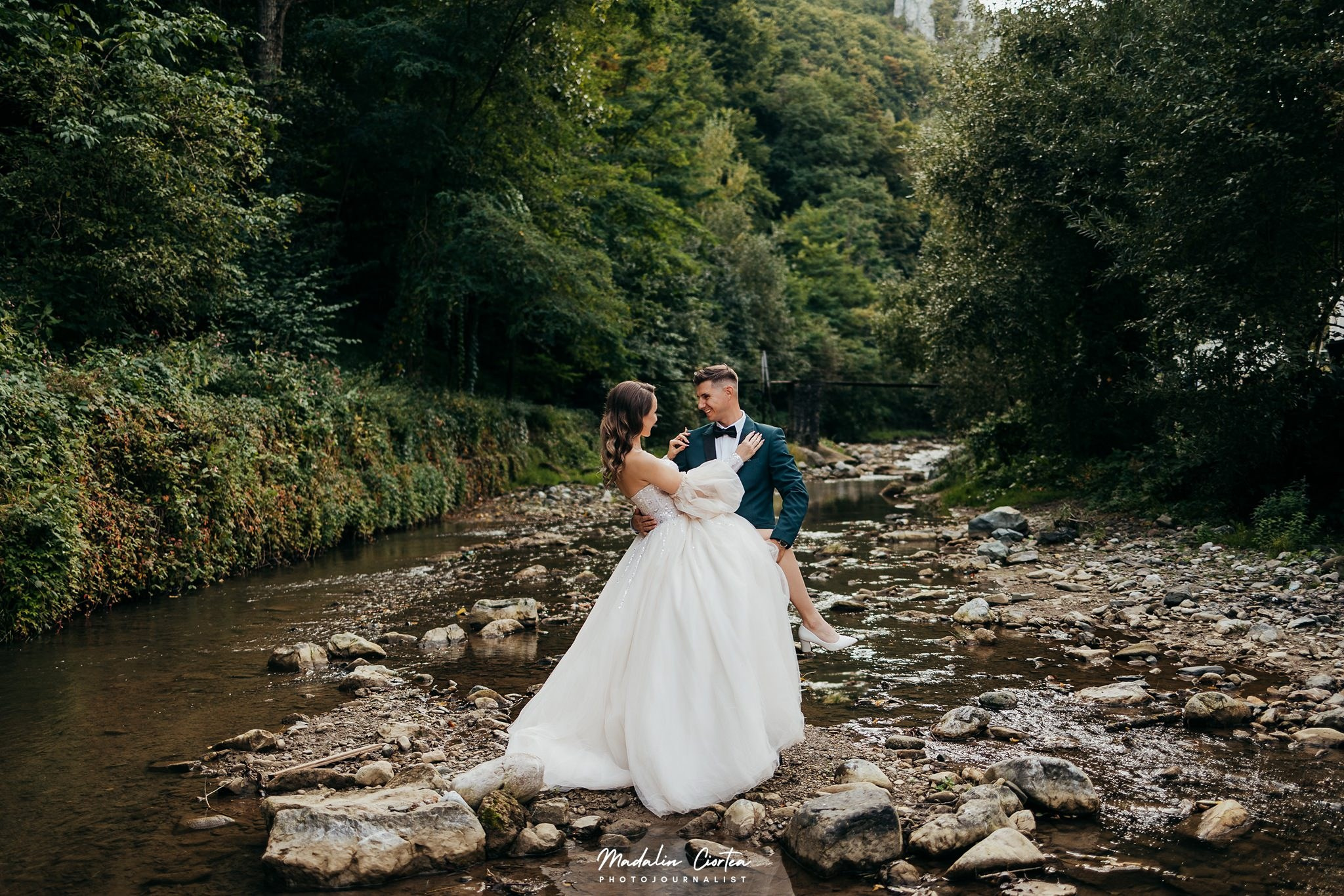 Trash the Dress - Cristina și Ștefan. Mădălin Ciortea - fotograf de nuntă și de familie | Dream Art Events