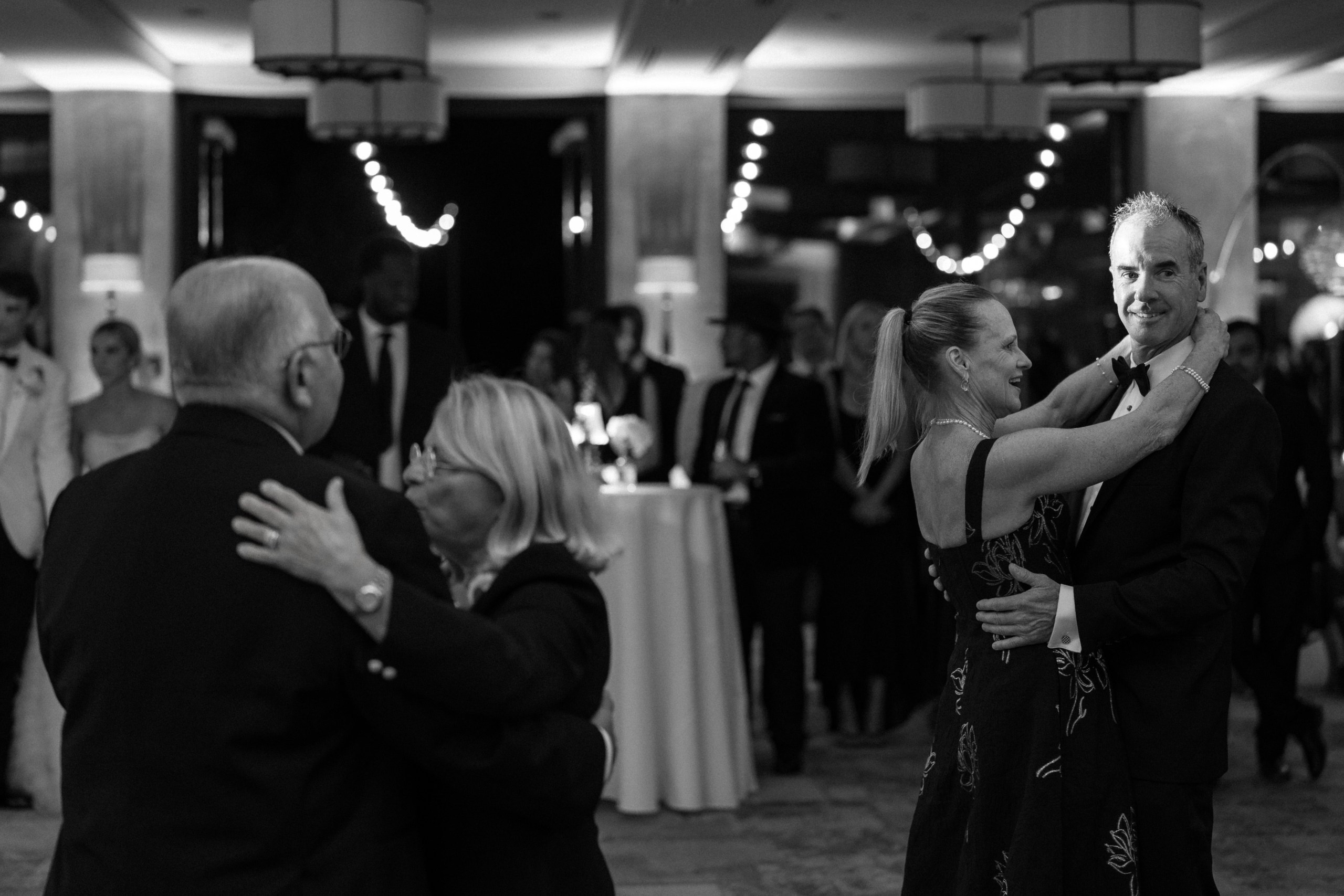 M&R. Orange County Wedding Photographer & Videographer | Candid & Timeless Wedding Photo + Video | Italiantsev