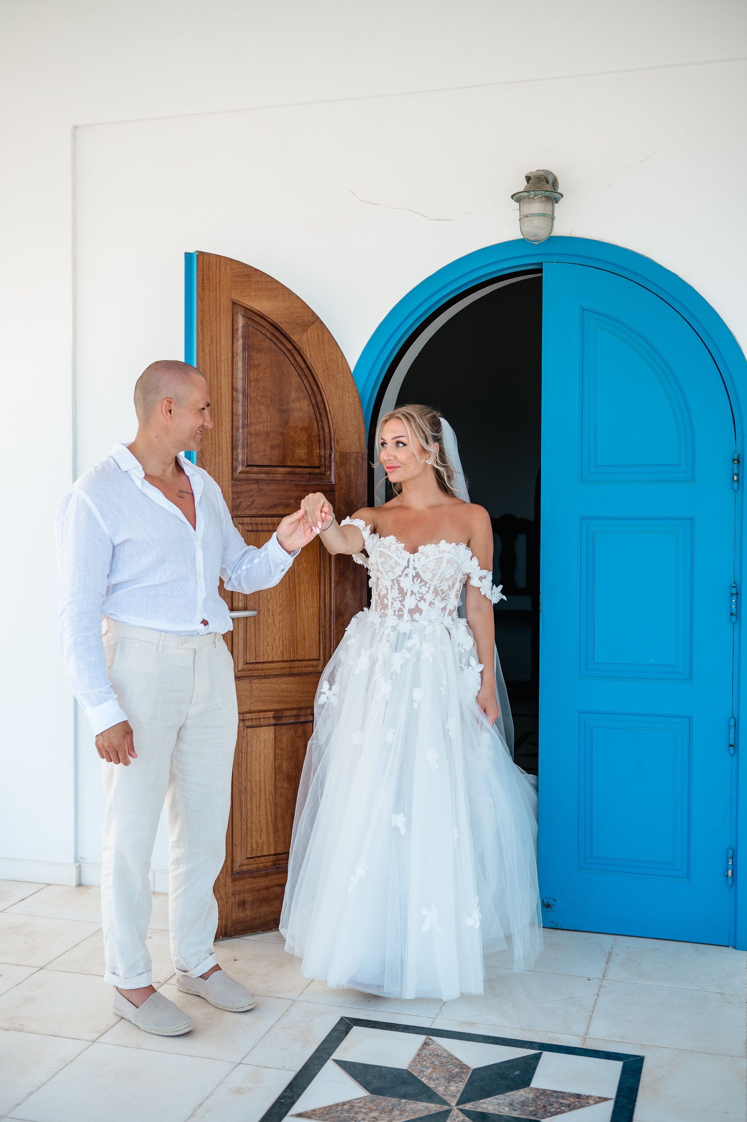 Sirens beach ceremony. AdrianOltean.wfolio.pro