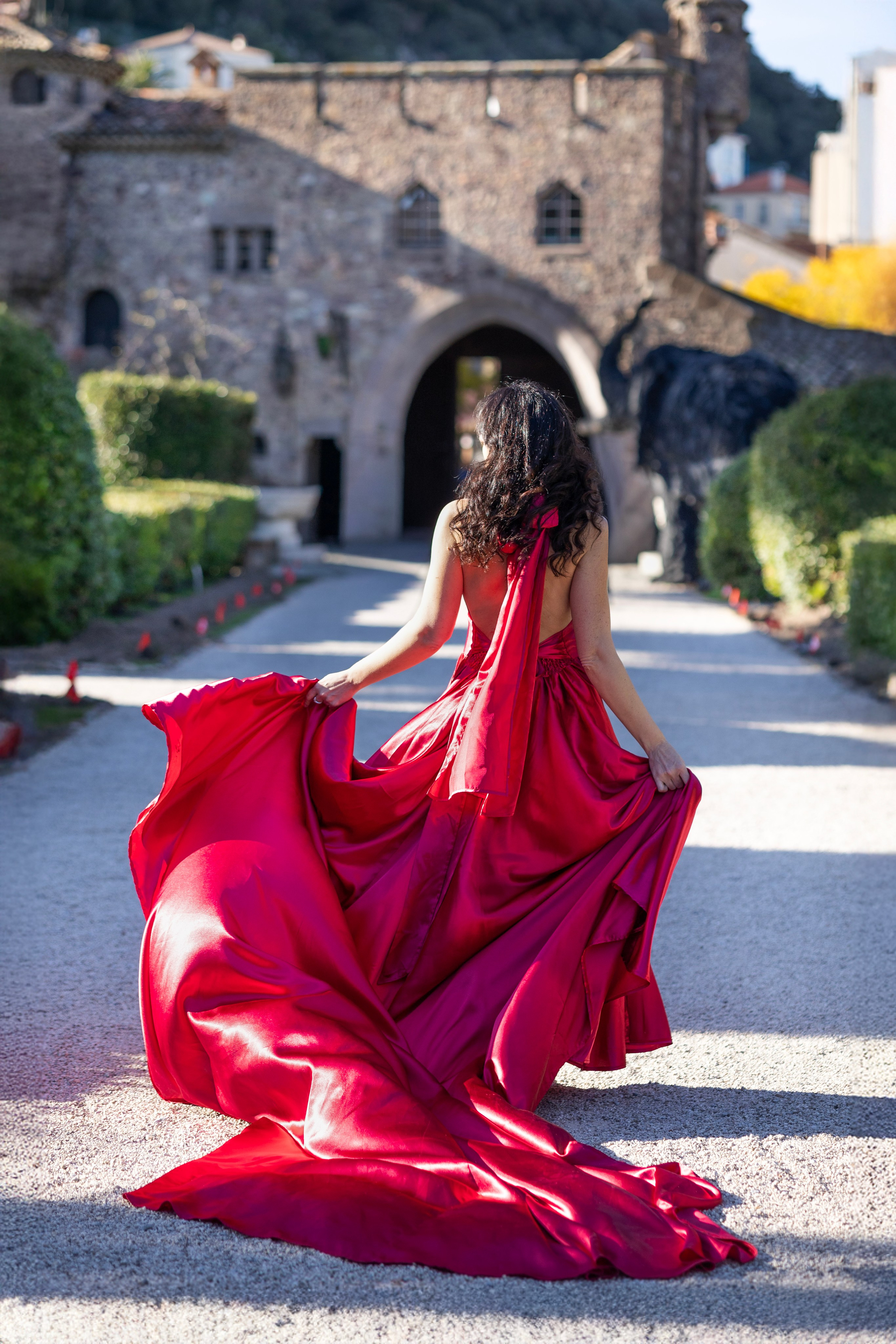 Long dresses shooting. Photographer in Munich