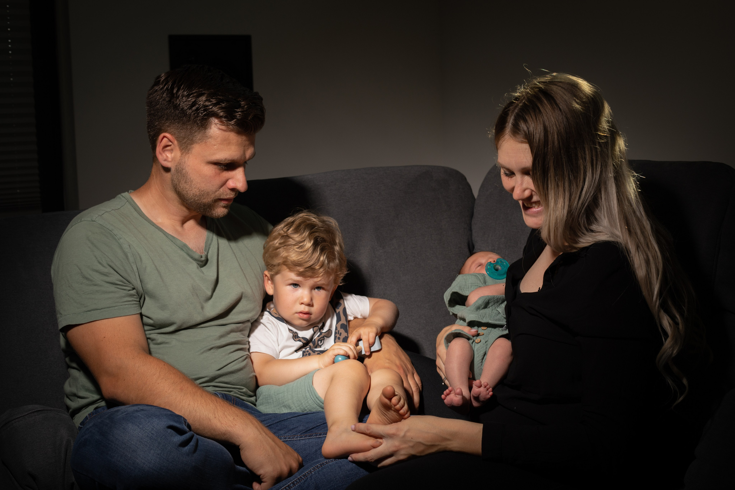 NEWBORN / LIFESTYLE INDOOR. Fotografin und Videografin im Raum Osnabrück und Emsland Alla