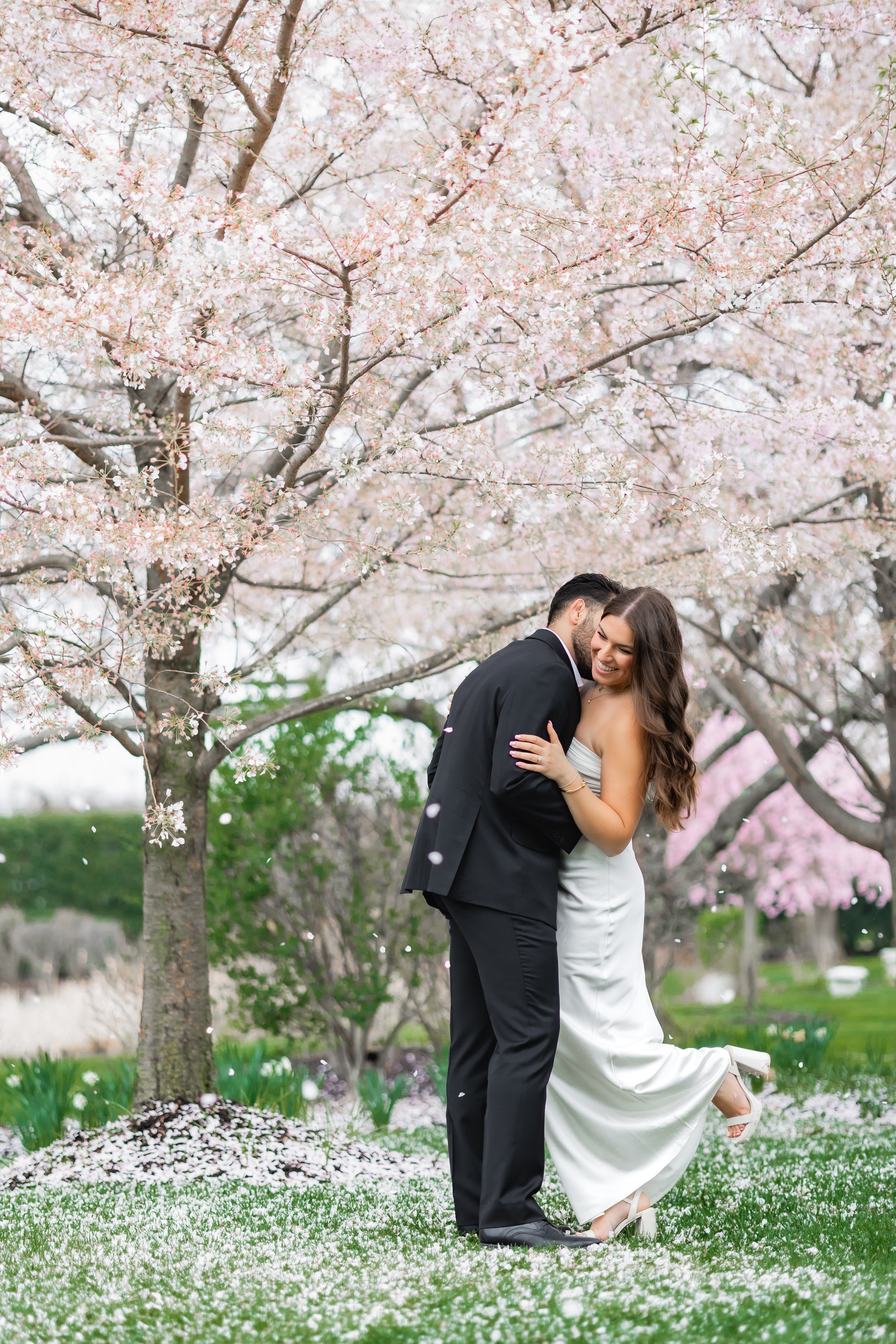 Engagement & Love Story. Wedding Photo & Video