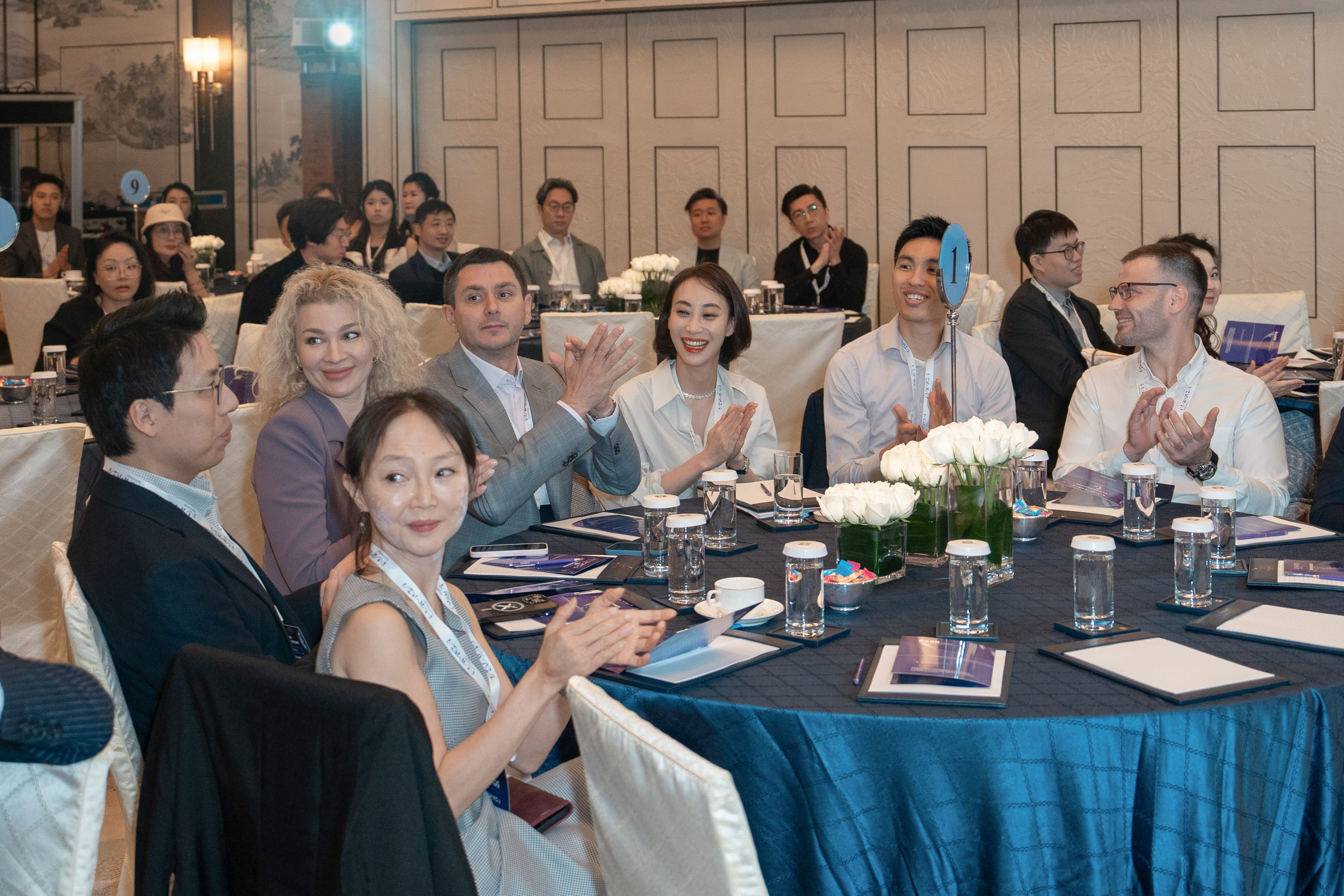 APTOS | SHANGRI-LA HOTEL. PHOTOGRAPHER IN HONG KONG (WEDDING, FASHION, FAMILY, EVENTS)