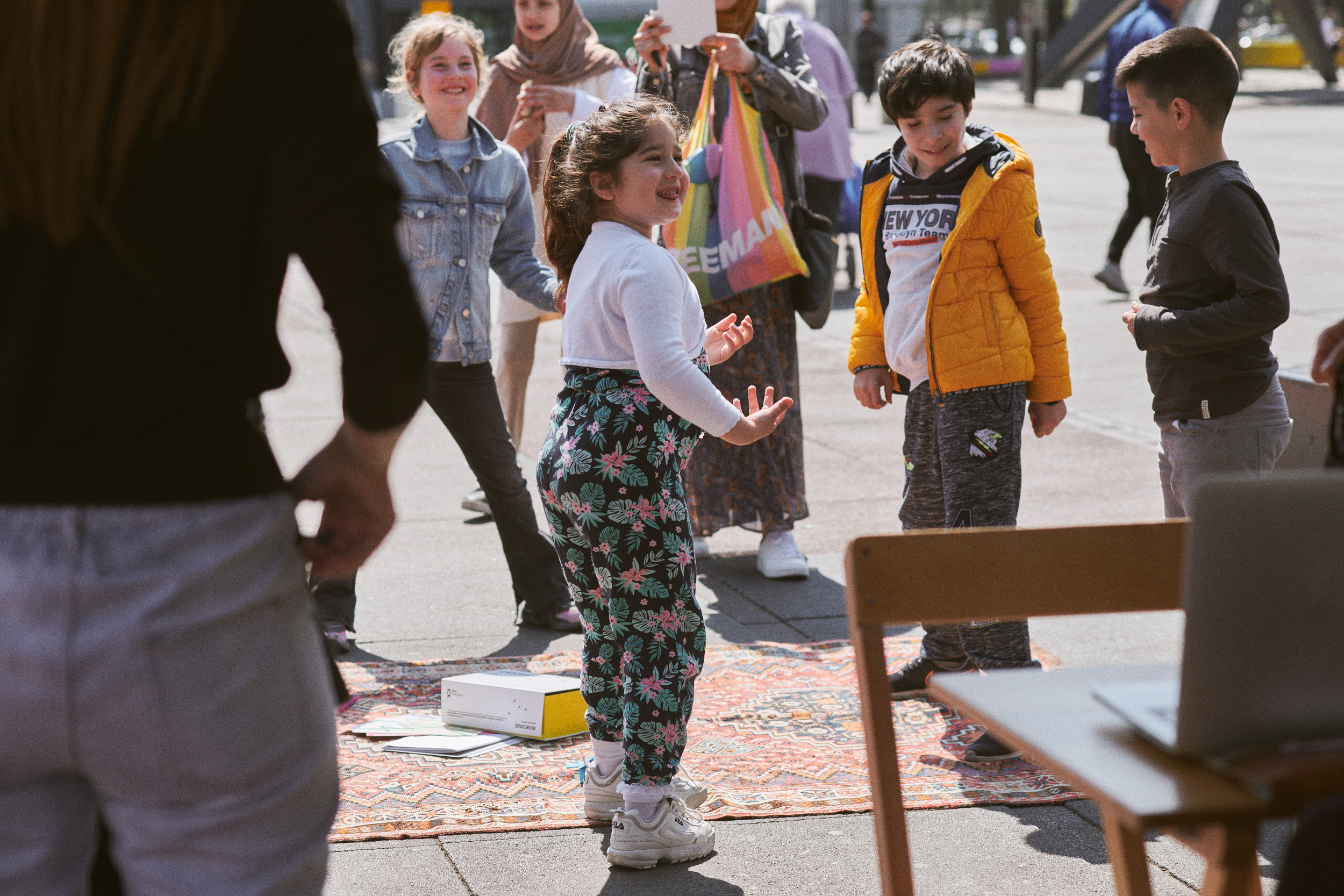 Documentary photoshoot of Maydan Festival 2022. Portrait Photographer in Brussels & Amsterdam — Victoria Ushkanova