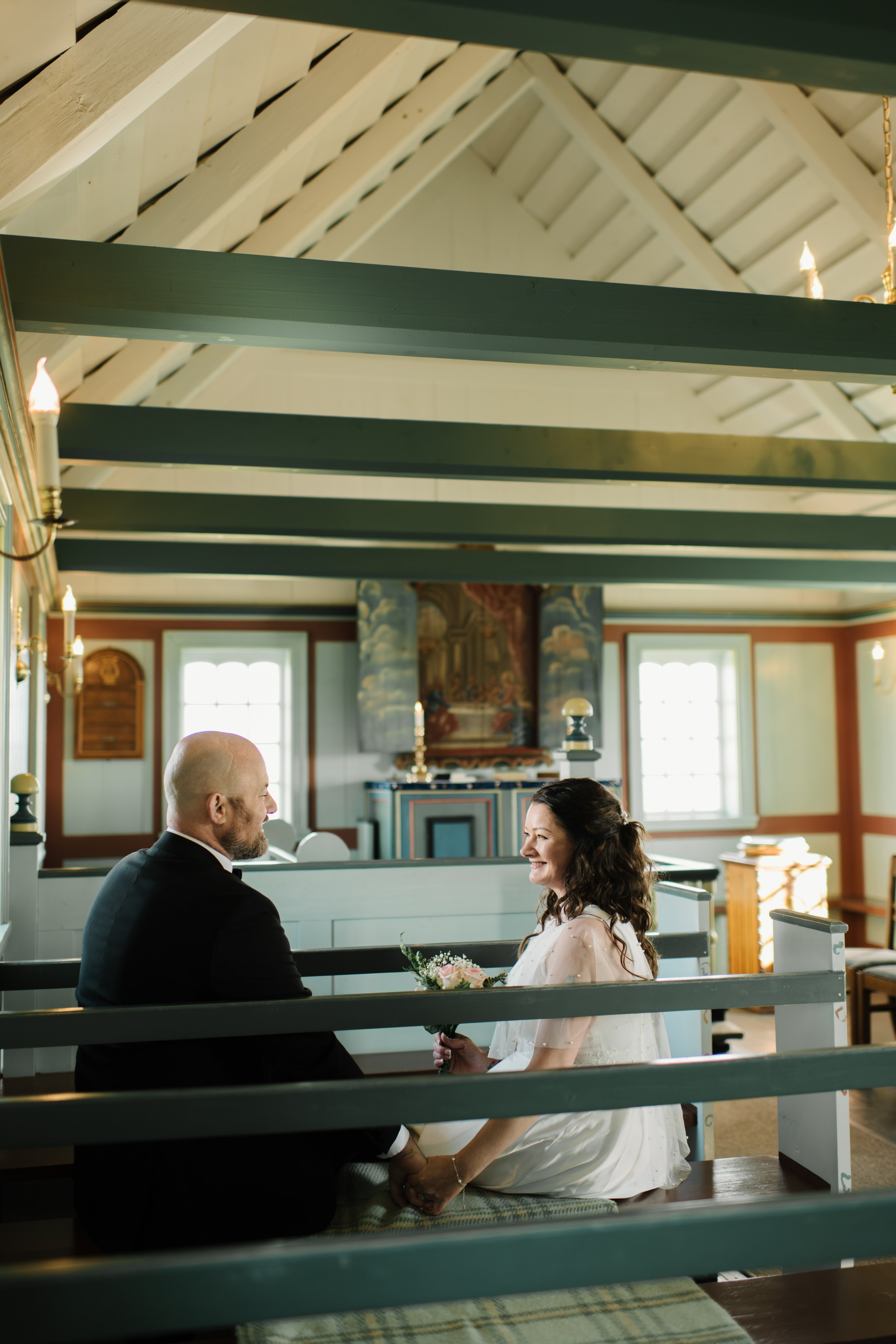 Emma and Phil. Michalina Dzianach Wedding Photographer Iceland