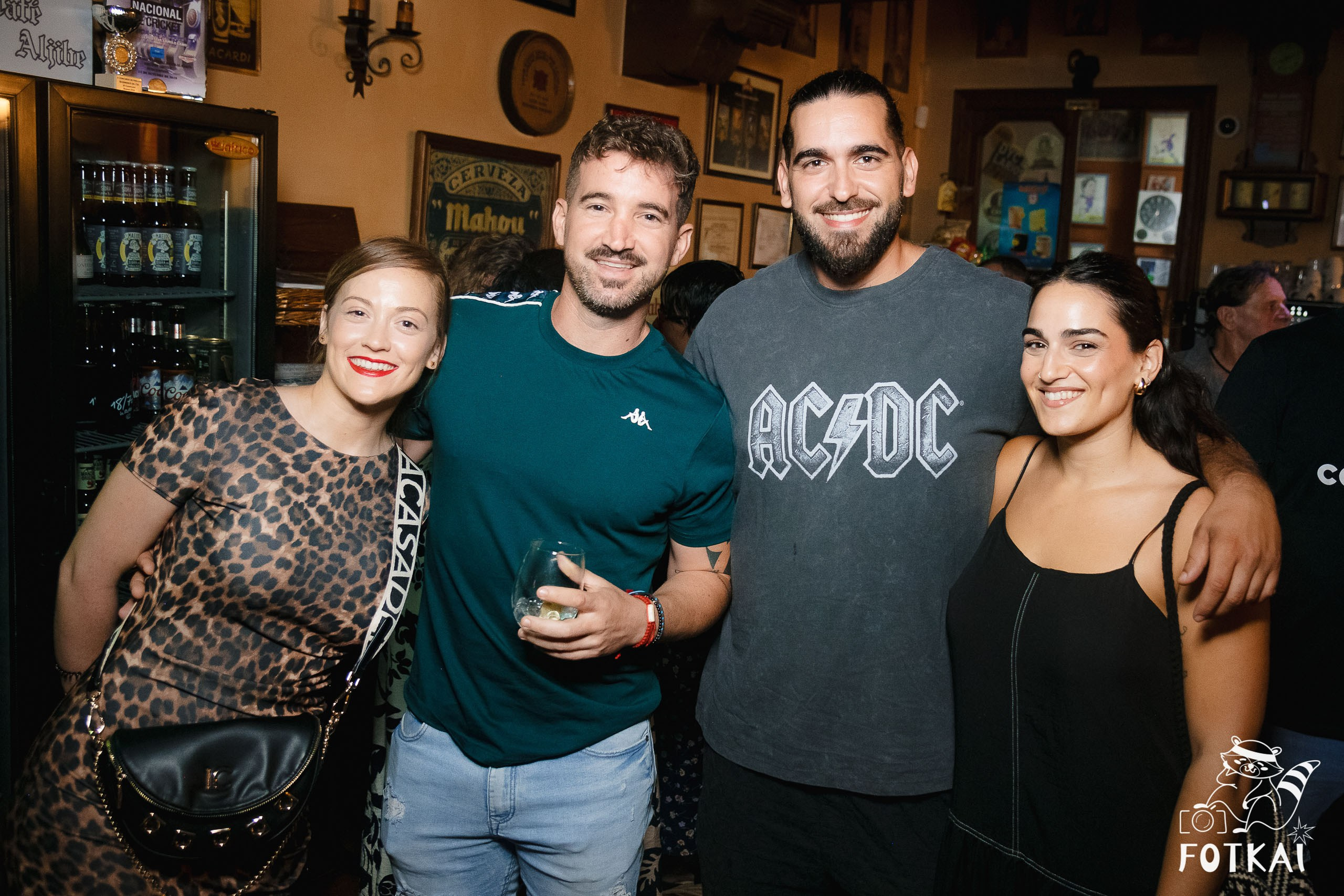 Stones of the Coast en Café Aljibe Rojales: Reportaje fotográfico 30.08.25 | FOTKAI