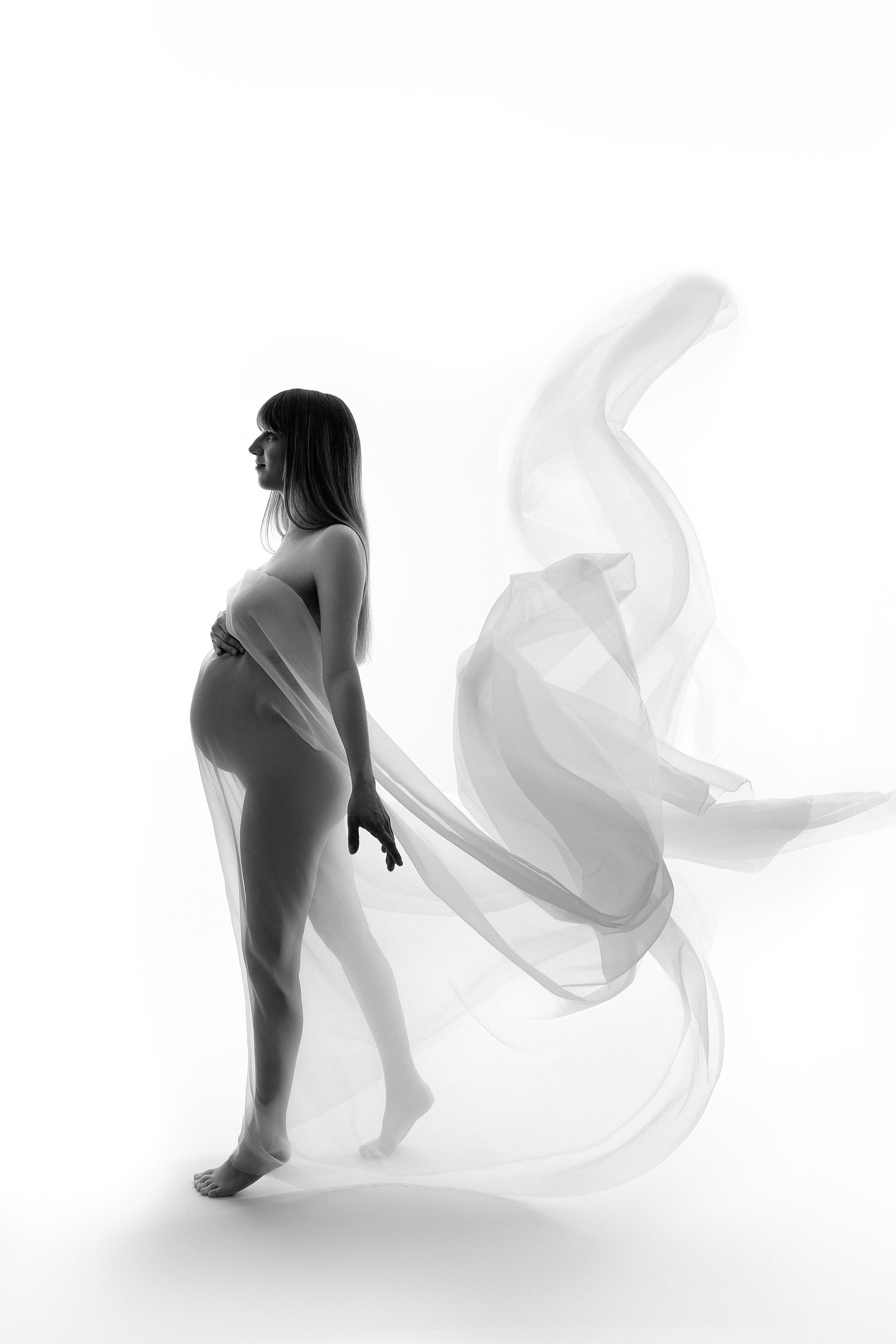 Babybauch. Neugeborene- Schwangerschaft- und Kinder Fotografin in Lehre