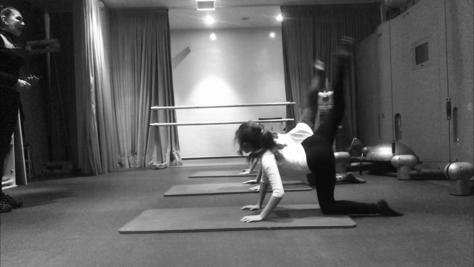 Преподаватель хореографии в Люксембурге, индивидуальные занятия по кла. Милок и Кирок это позитивные и реальные персоны из Люксембурга, много