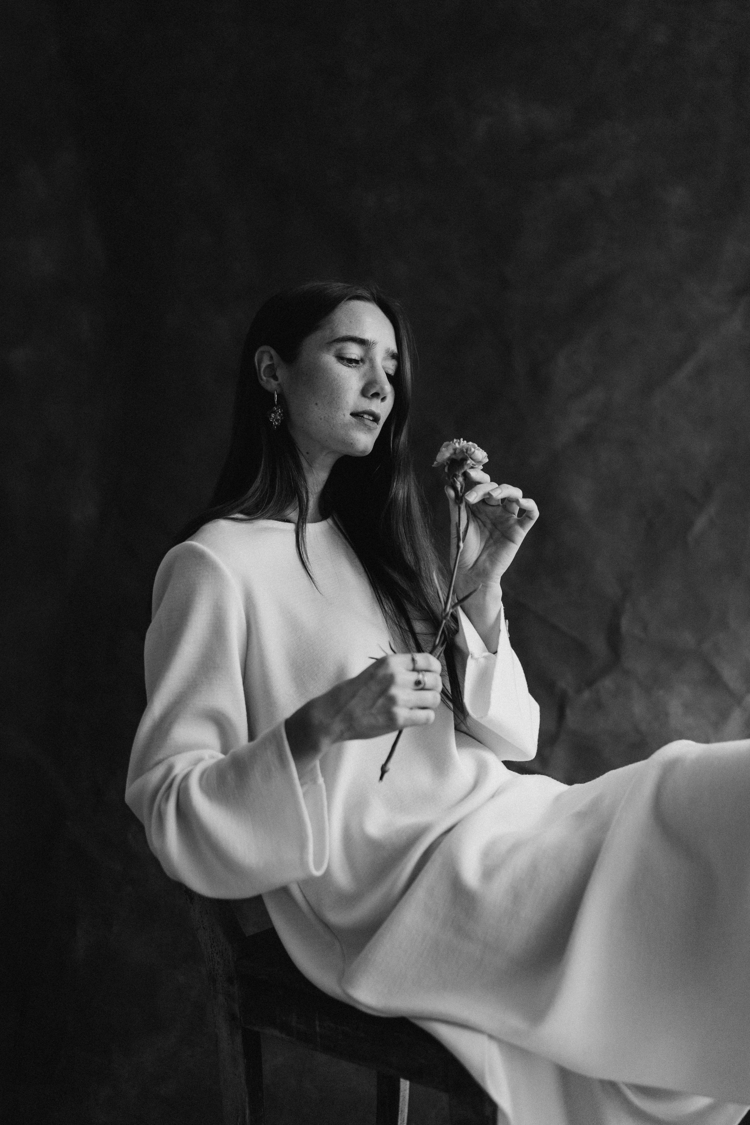 Linnea Leino, actres. Wedding and potrait photographer in Helsinki Vickan O