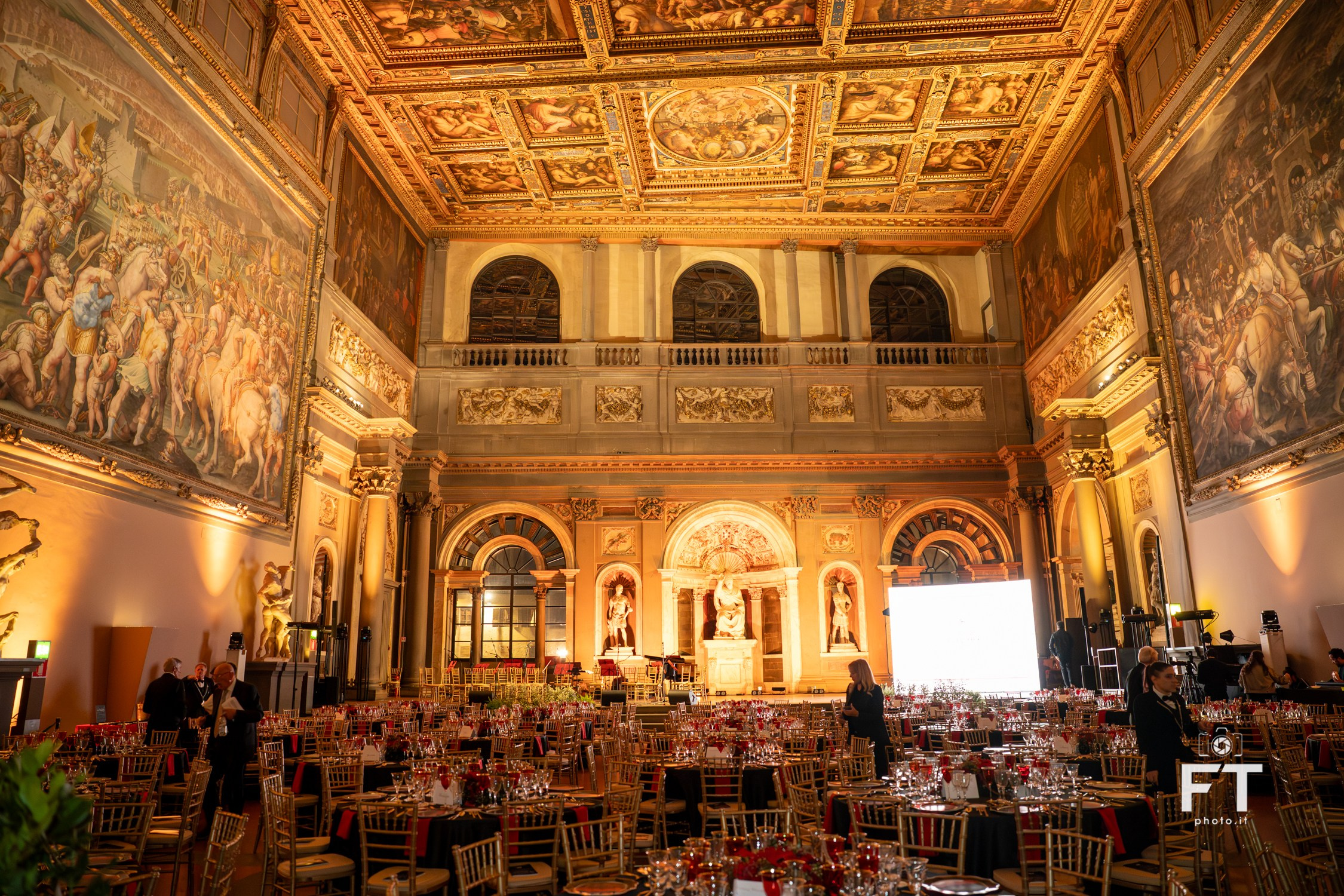 Luxury Charity Dinner ANT. Ftphoto