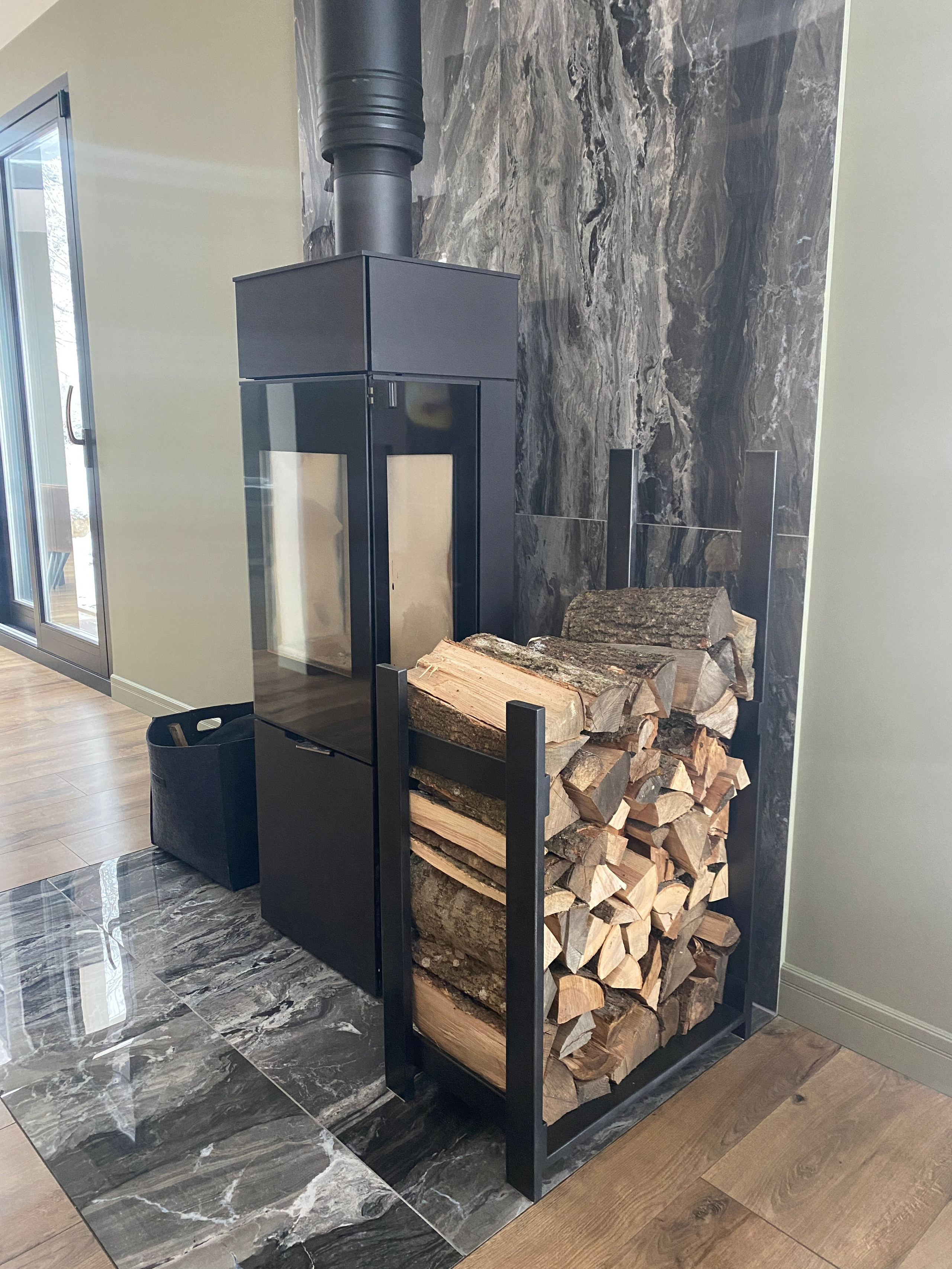 Коммерческие проекты Марии Тарлецкой. Скульптор кузнец Мария Тарлецкая