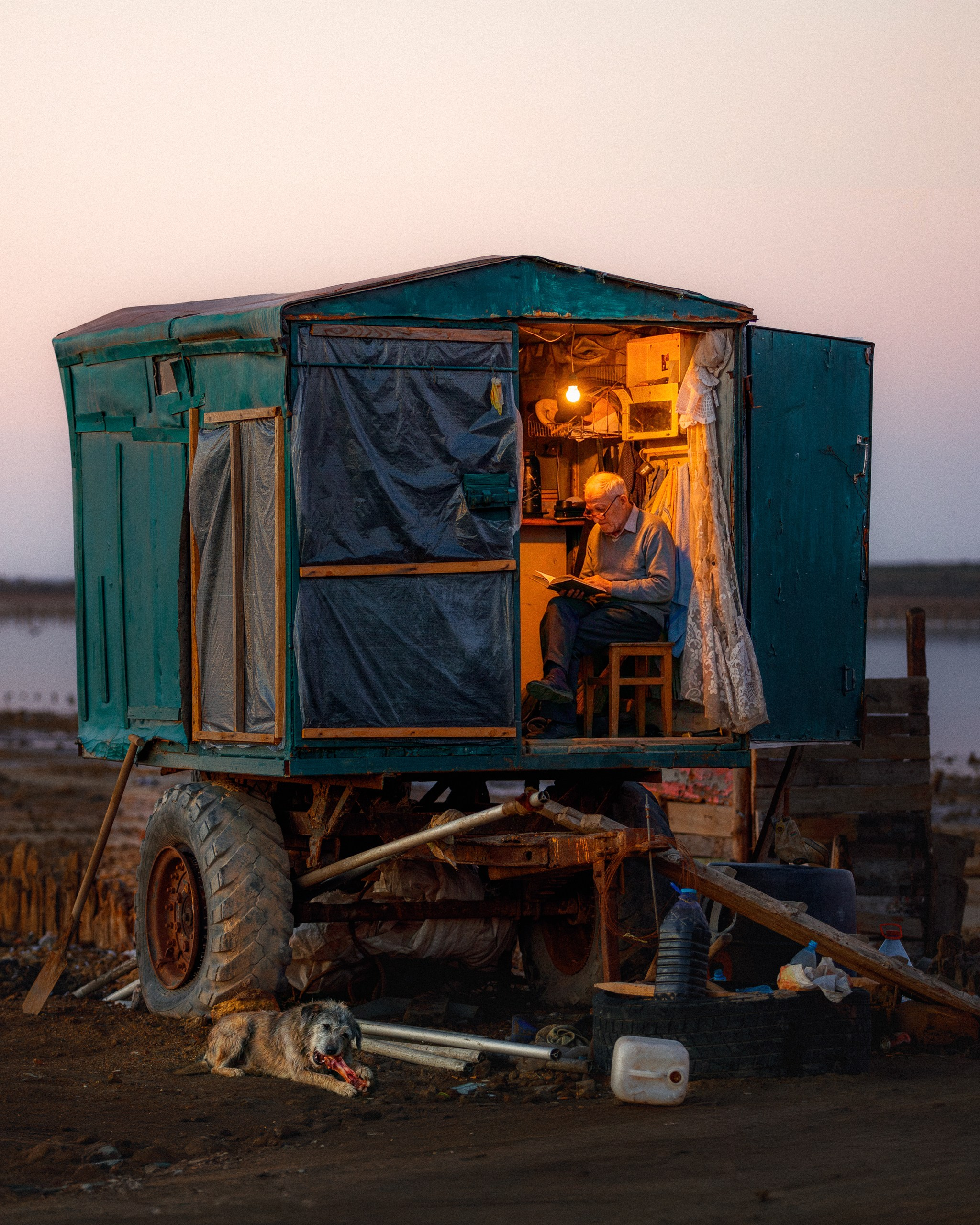 Photos of people by Maximus Mazar