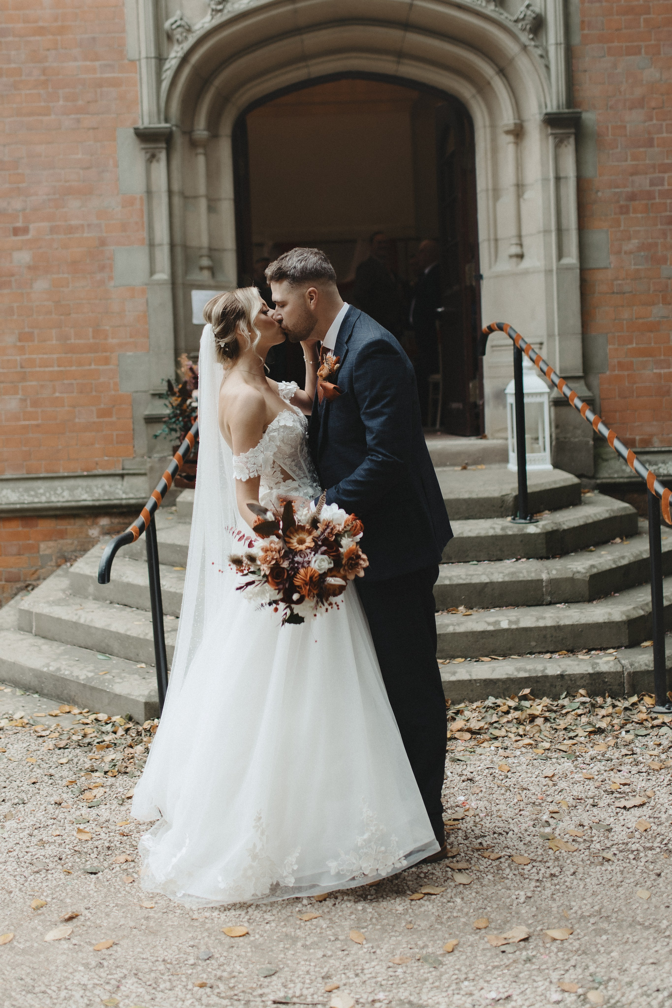 E&C. Wedding and Portrait Photographer Evie Moon