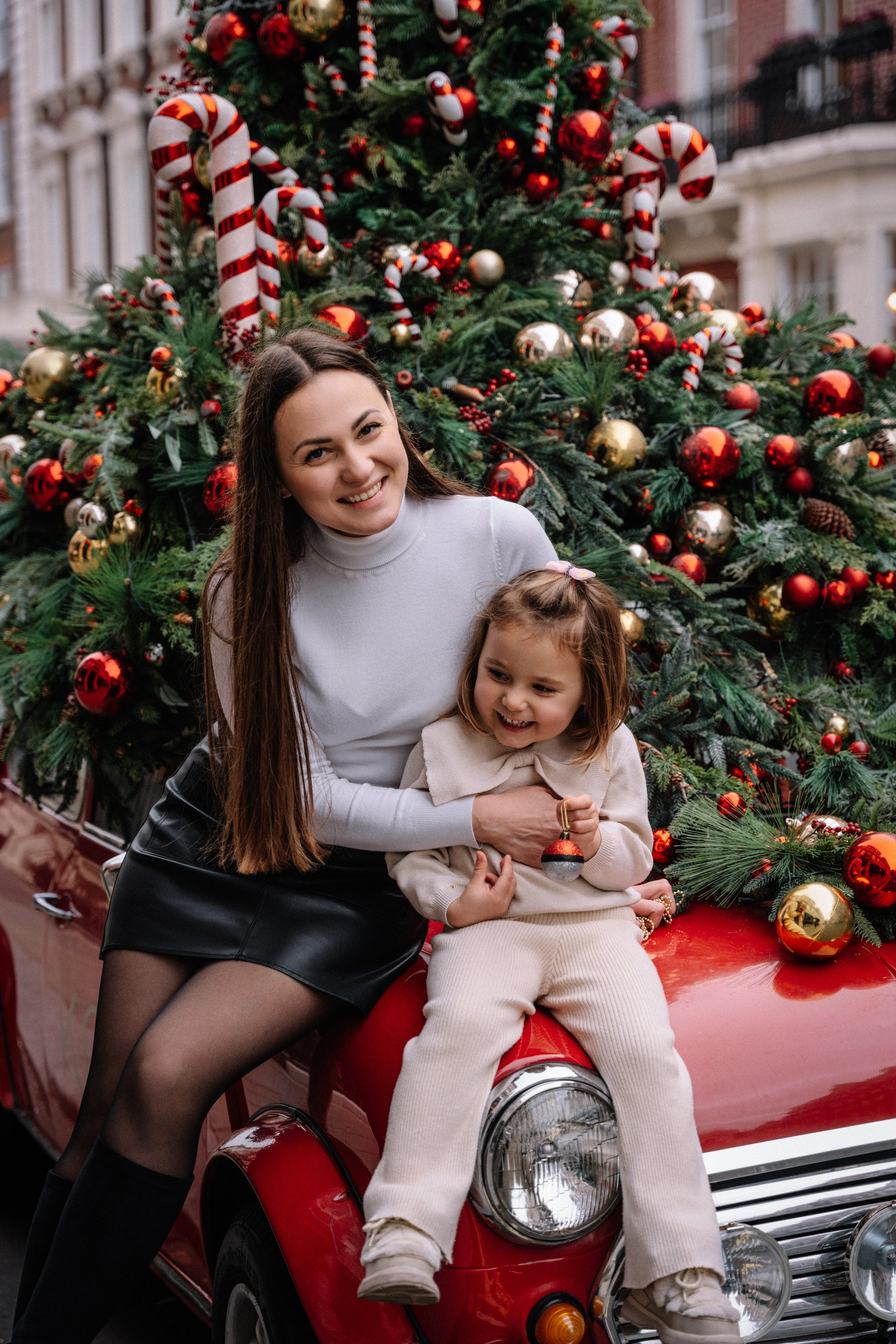 Olena & Kira. Tonya Kyrylenko photographer in London