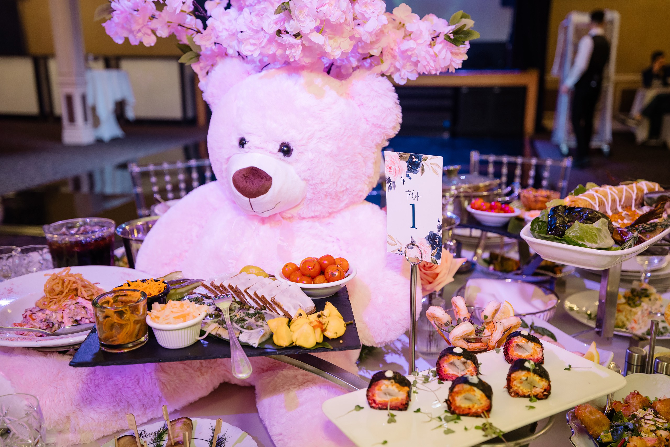 04.13.2025 First birthday. Wedding family event photographer in Chicago Nick Yushevich