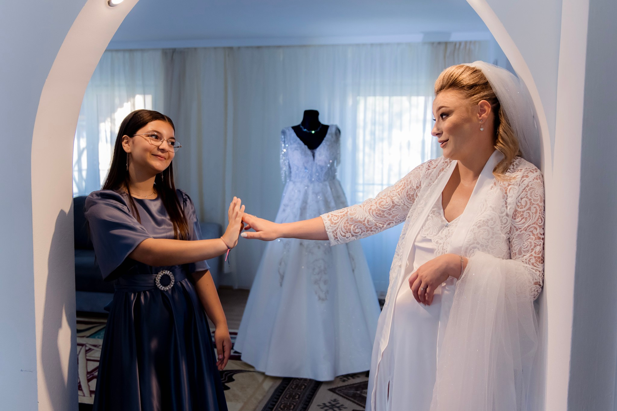 Mihai & Oana. Servicii foto-video profesionale, pentru momente de neuitat