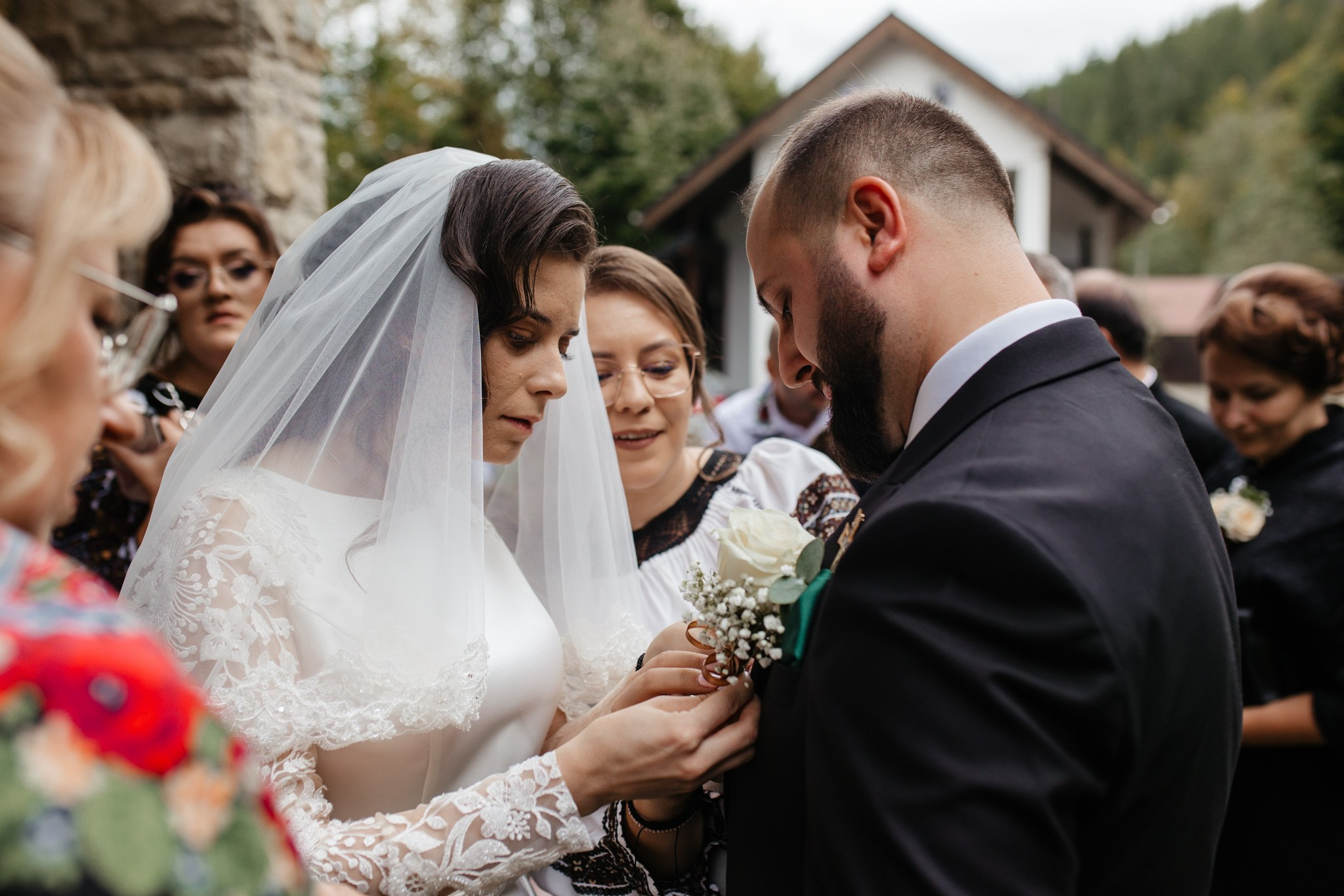 Nunta de Poveste la Sucevița: Cristi și Andreea. Servicii foto-video profesionale, pentru momente de neuitat