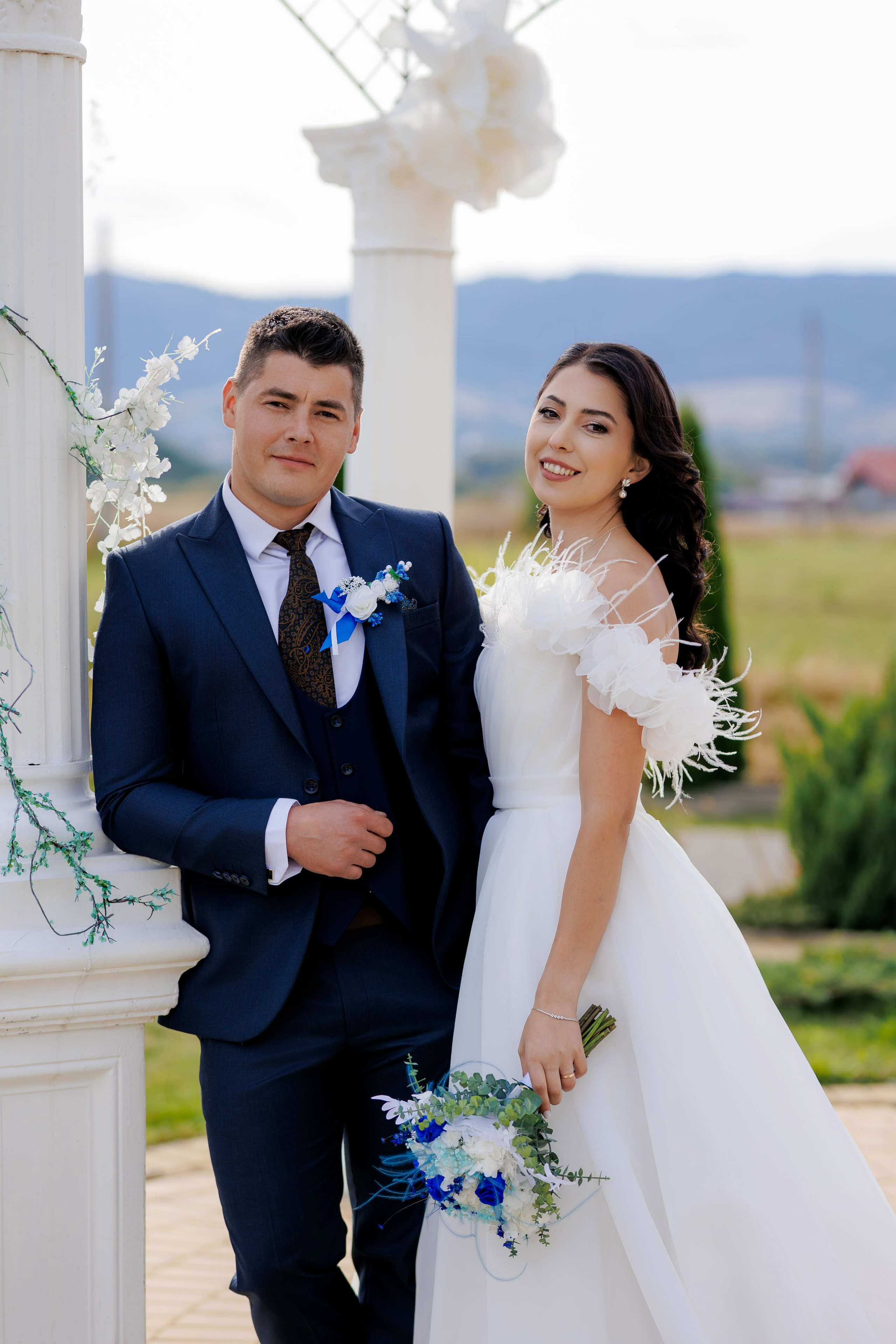 Loredana & Emilian – Ziua Nunții | Videografie - fotografie Botez Suceava, Iași, Botoșani. Servicii foto-video profesionale, pentru momente de neuitat