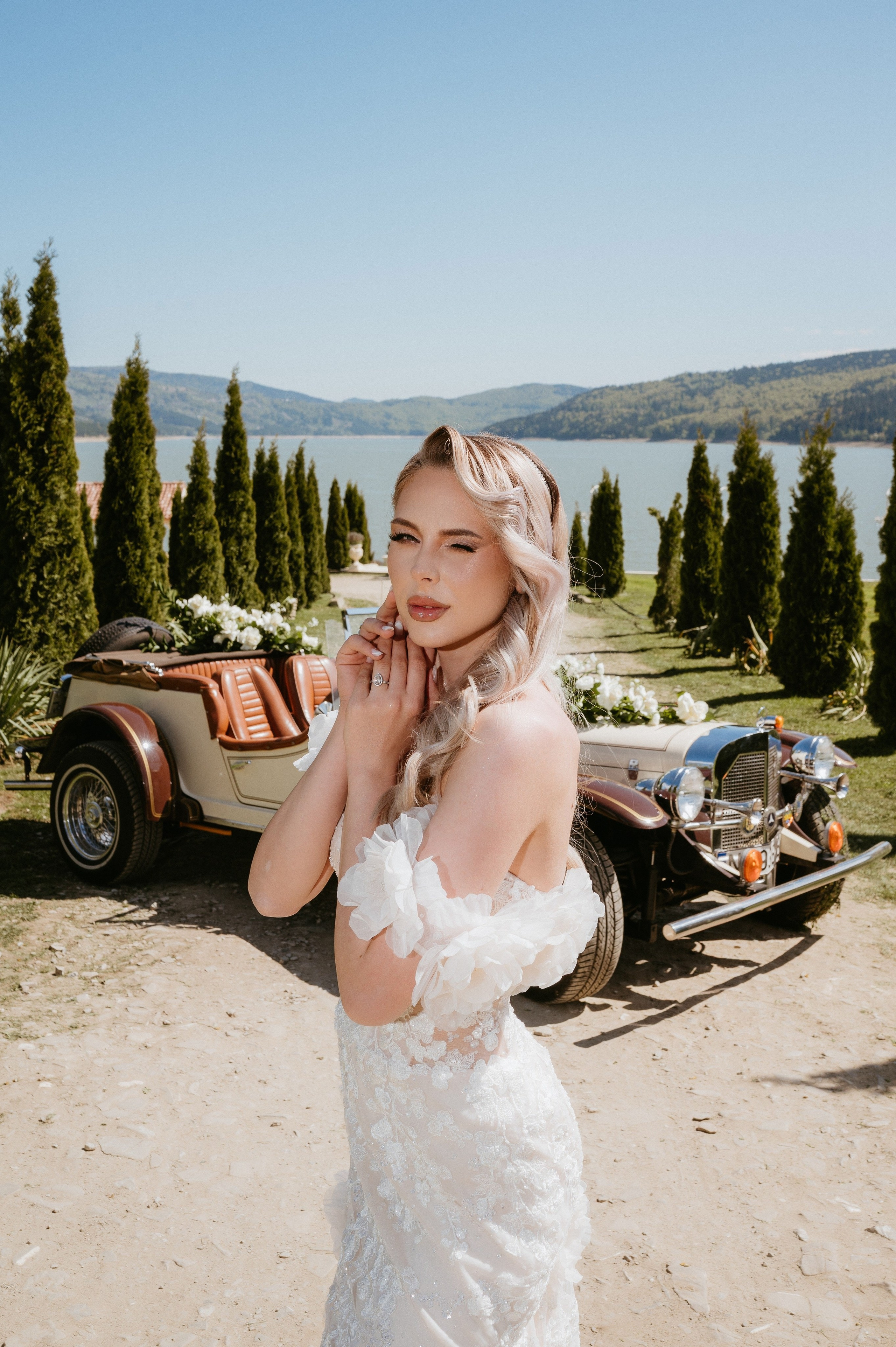 Cristina – Ședință foto bridal editorial | Valentin Melen. Valentin Melen - fotograf de nunta 🤍