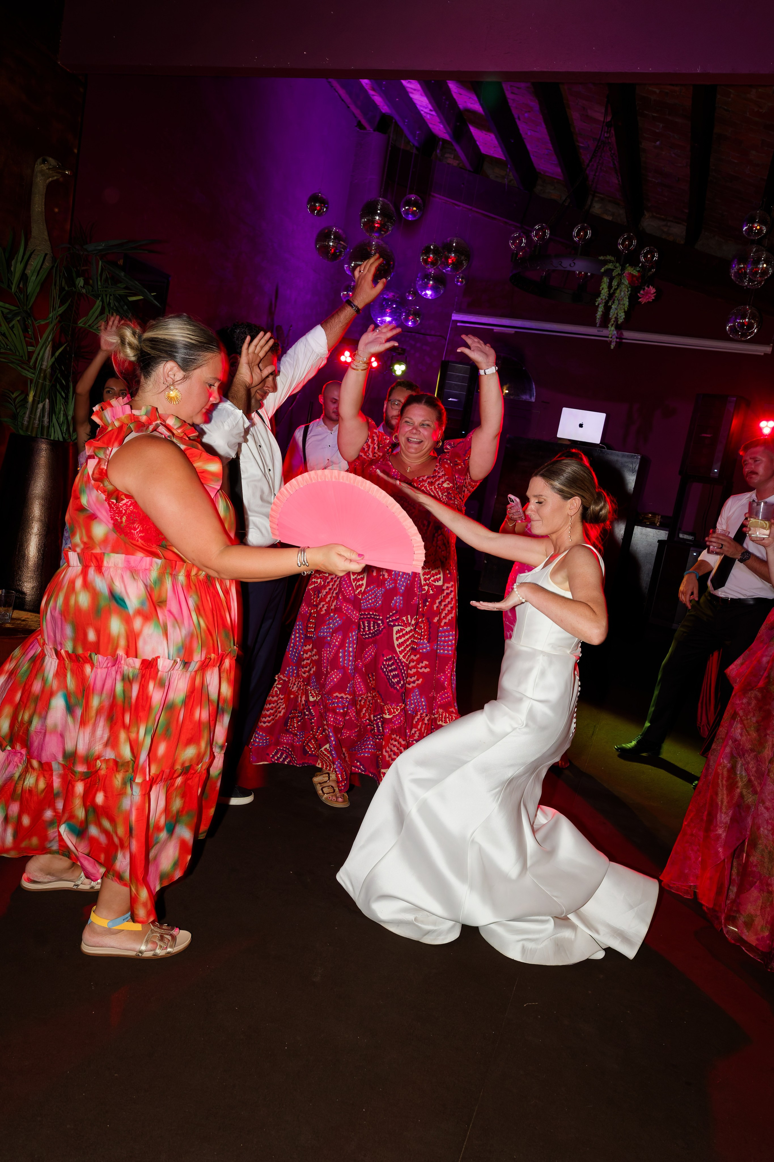 Wedding of Gracie & Joe at Gran Villa Rosa, Barcelona
