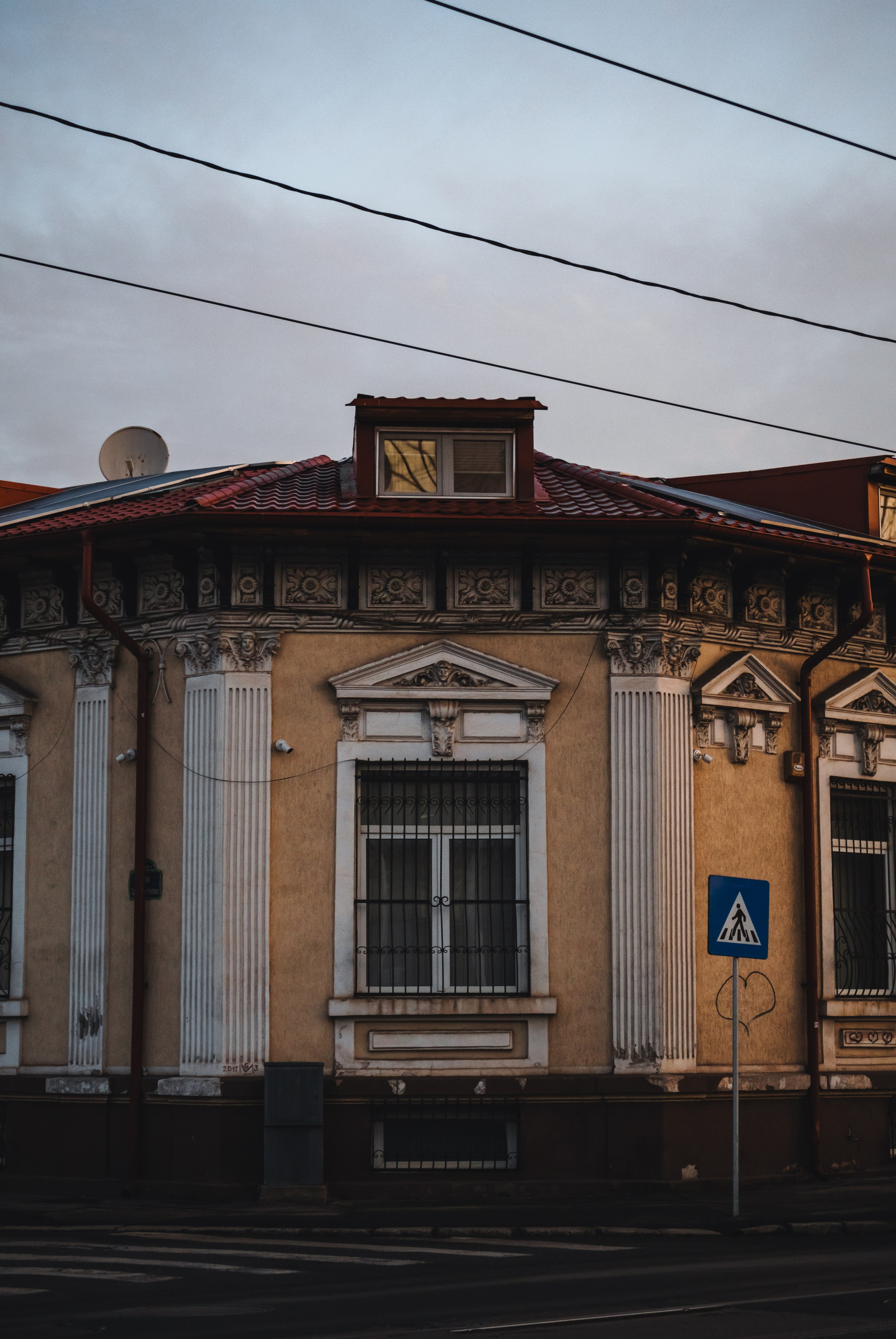 Bucharest. Дизайнер и Фотограф в Кишинёве Бусуйок Станислав