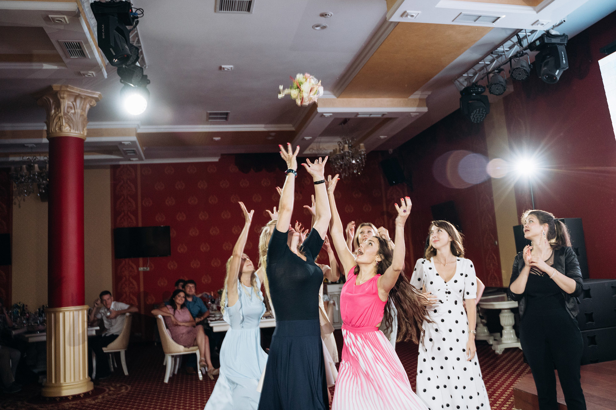 Свадьба и венчание в Крыму. Свадебный и семейный фотограф Алексей Попов. Штутгарт, Германия