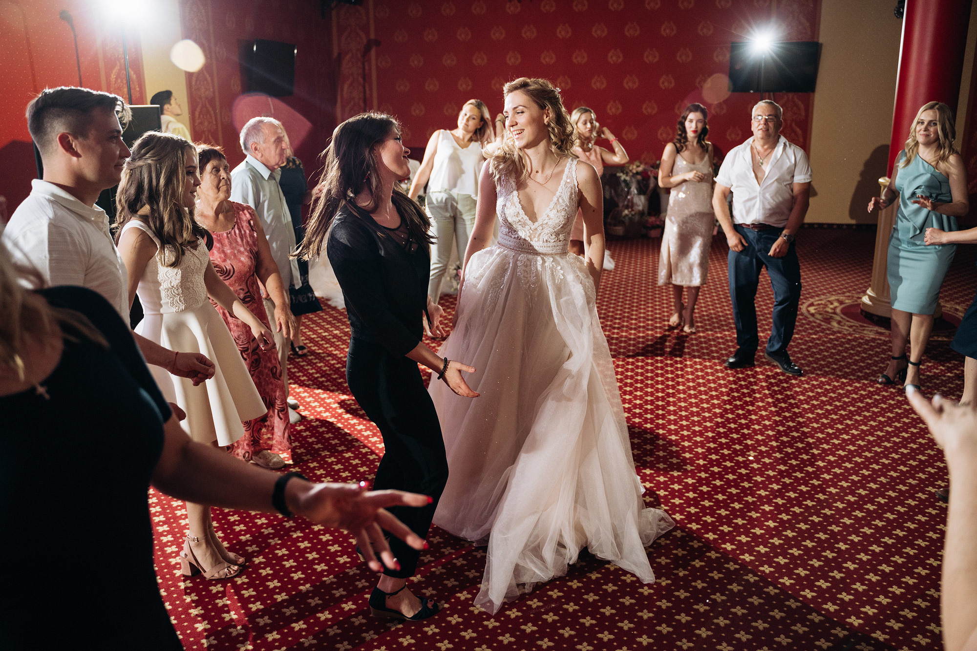 Свадьба и венчание в Крыму. Свадебный и семейный фотограф Алексей Попов. Штутгарт, Германия