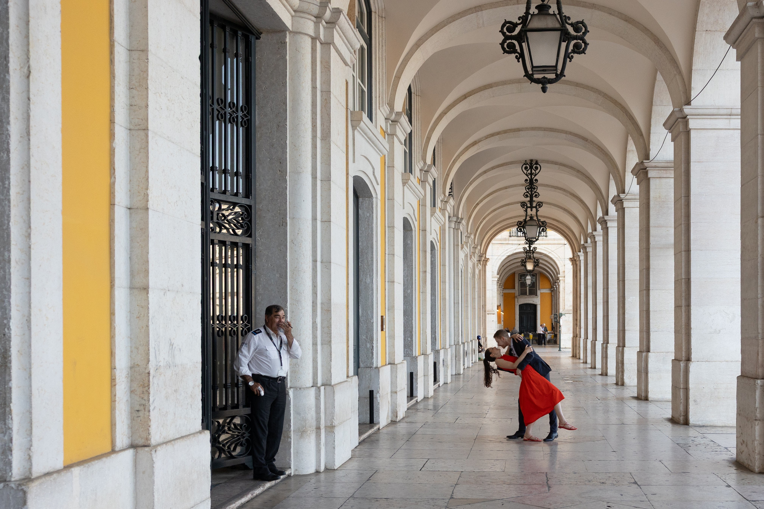 Lisbon Pre Wedding Photoshoot | Madeleine & Dimitry. Lisbon Wedding Photographer | Timeless Documentary Wedding Photography