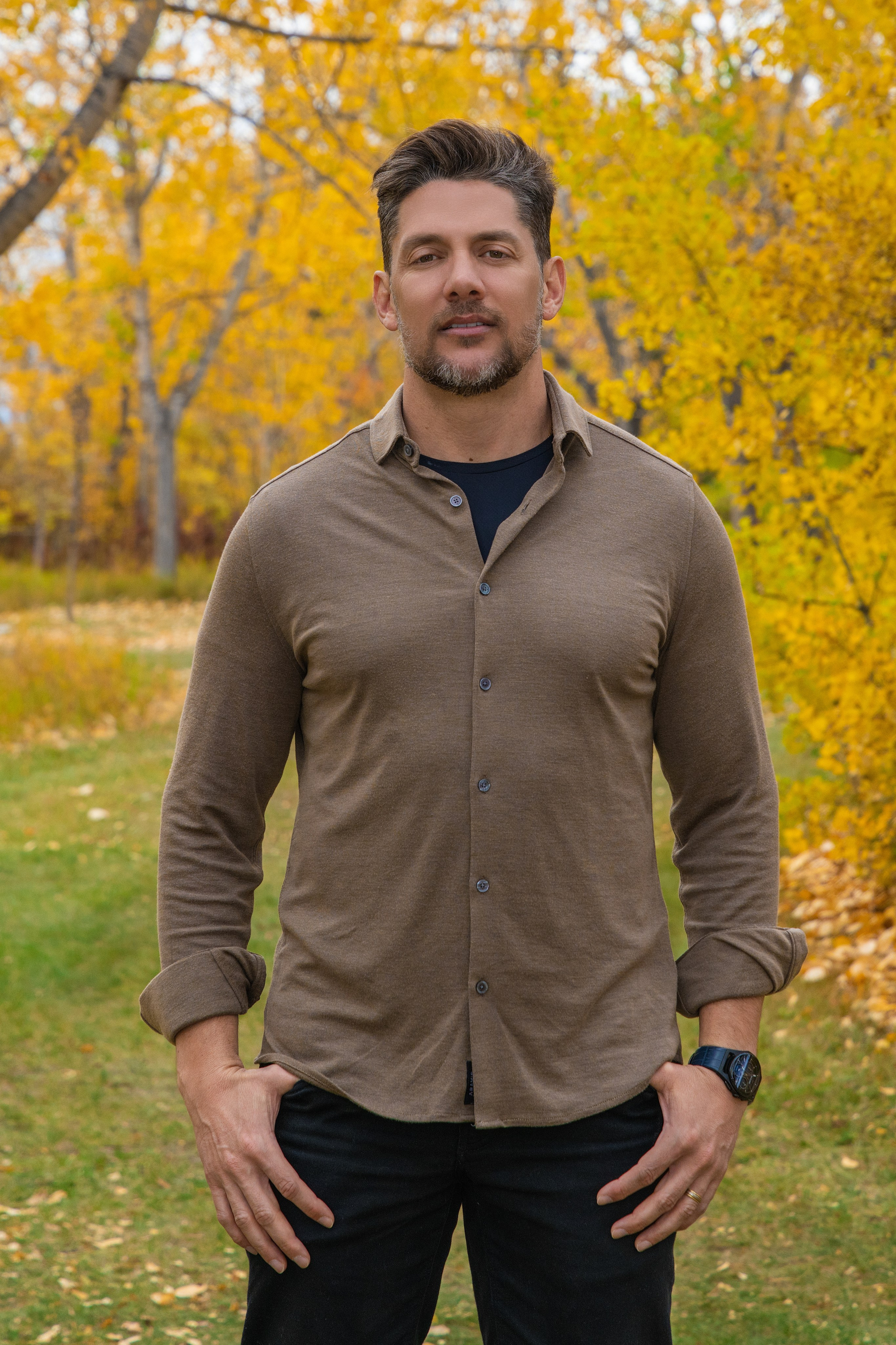 Ariana’s Family. Carlos Lima Photography — Photographer in Calgary