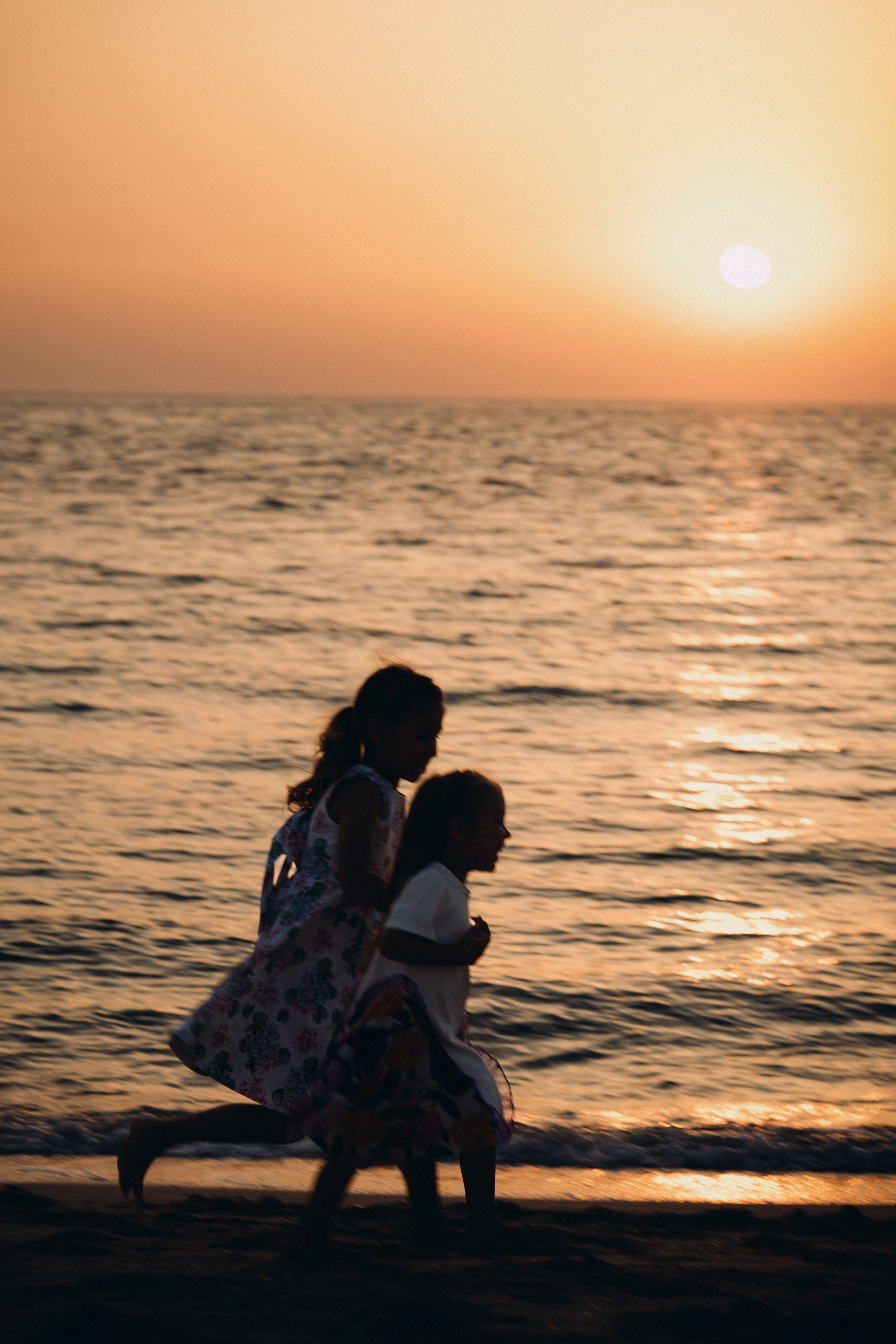 Sisterhood. Elena Pretzner Photography