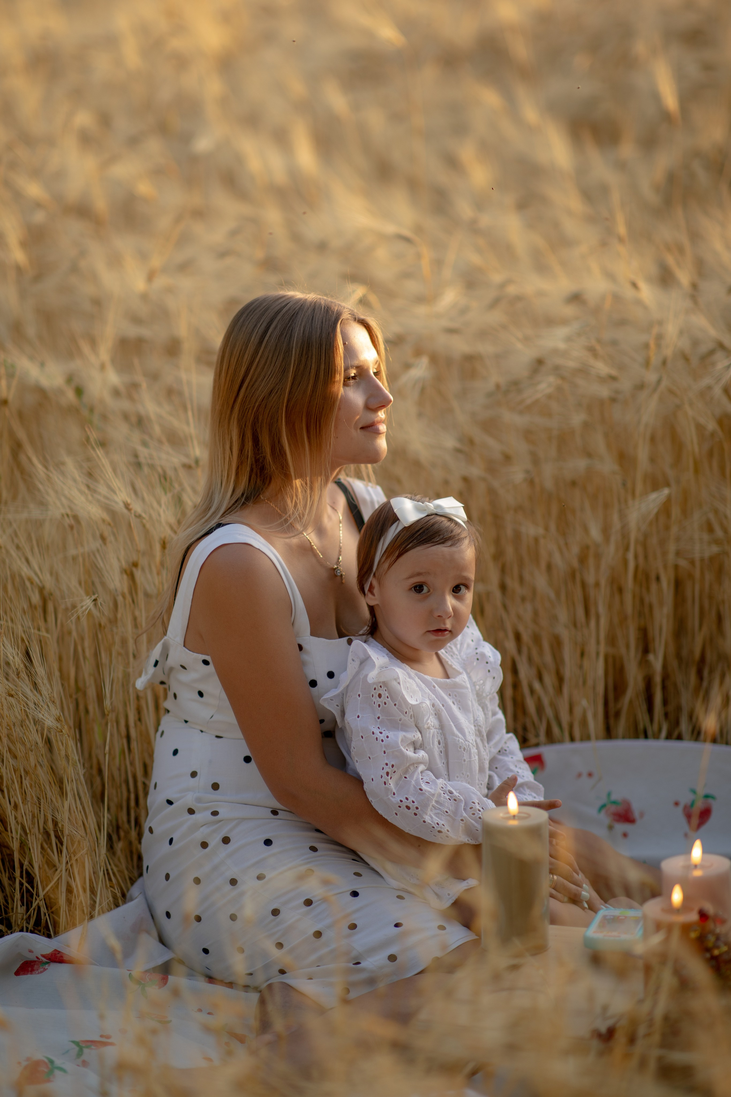 Family photo Maria si Elenica. N.D.photograph - fotograf de familie și portrete în Republica Moldova
