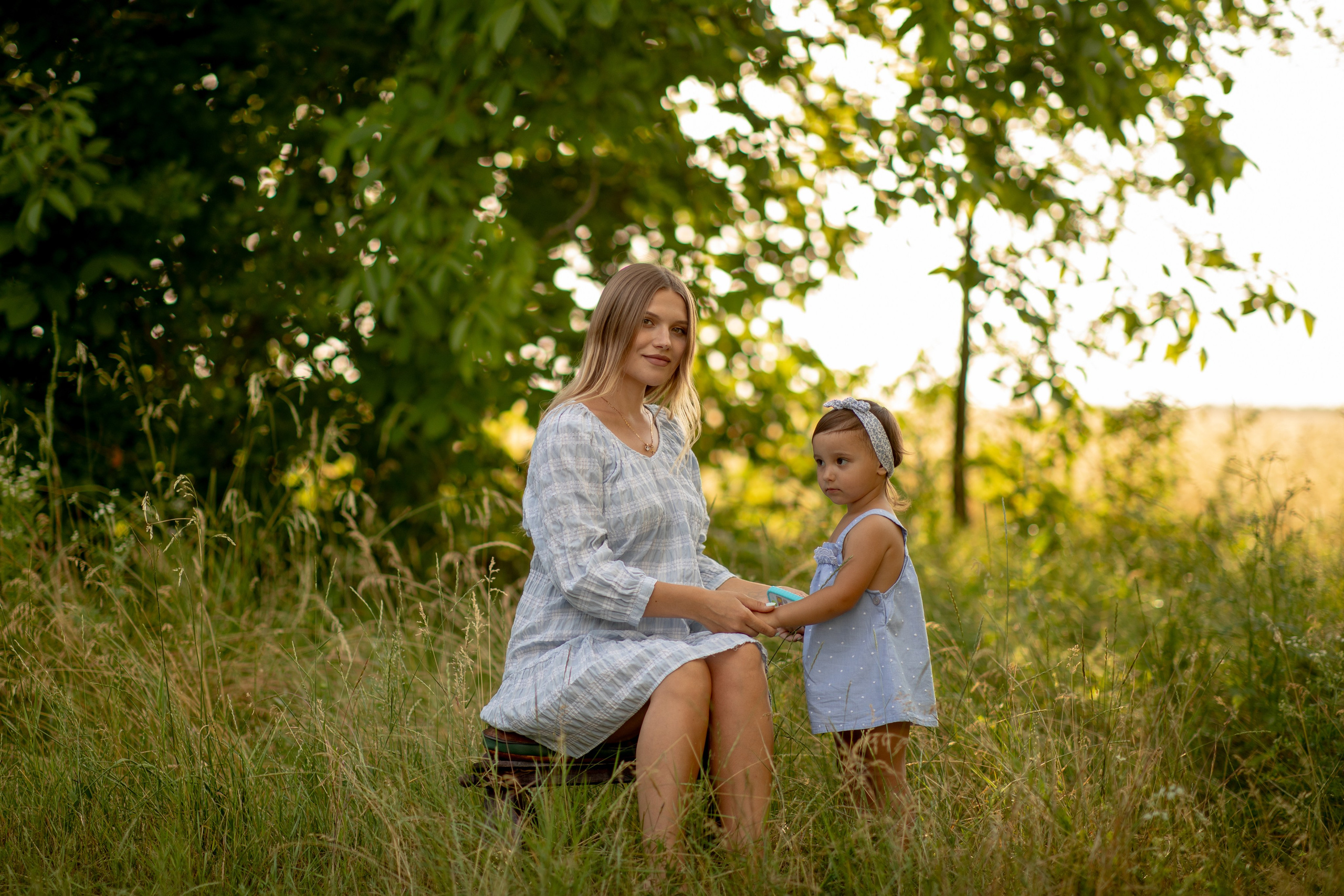 Family photo Maria si Elenica. N.D.photograph - fotograf de familie și portrete în Republica Moldova