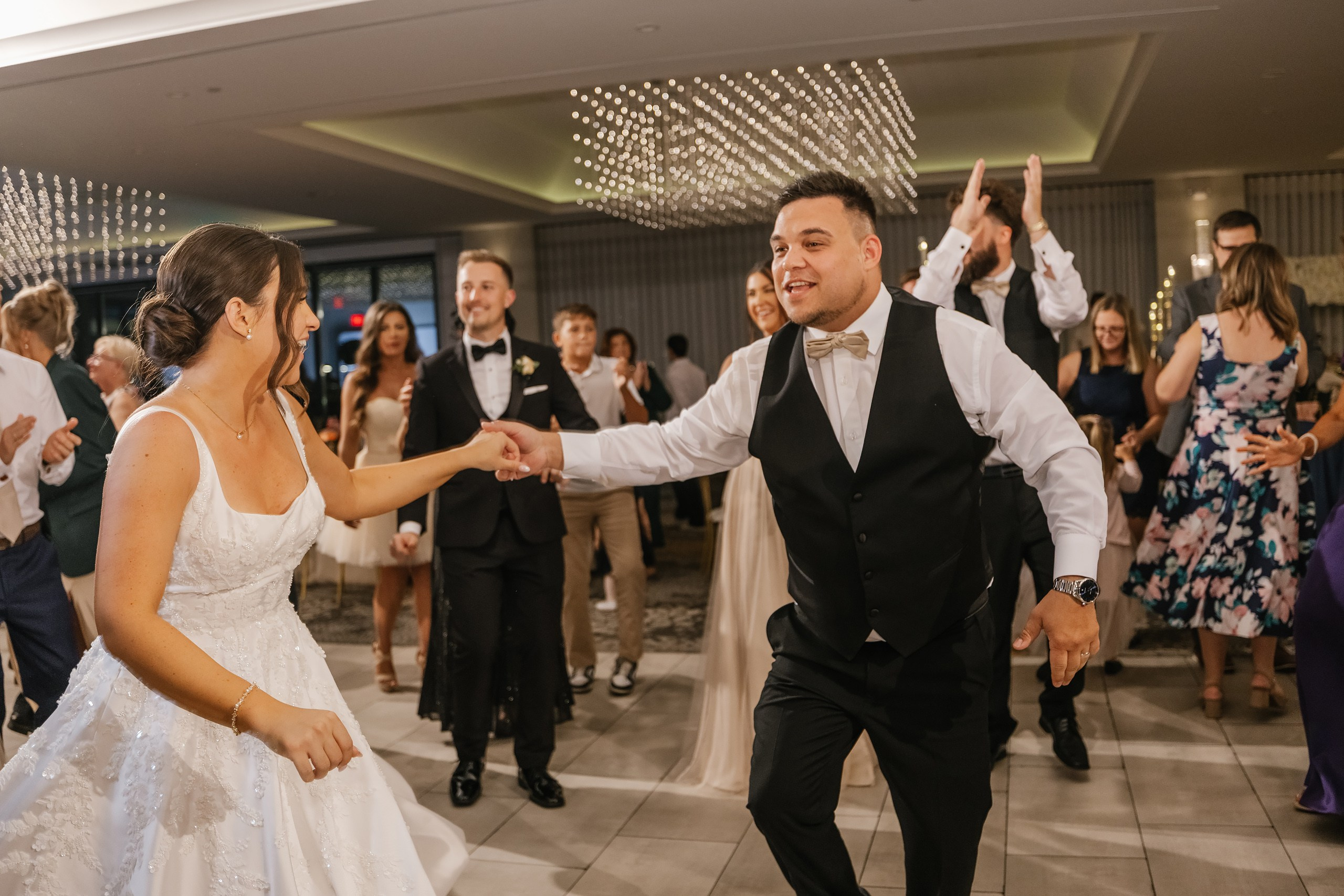 09.06.2025 Wedding. Wedding family event photographer in Chicago Nick Yushevich