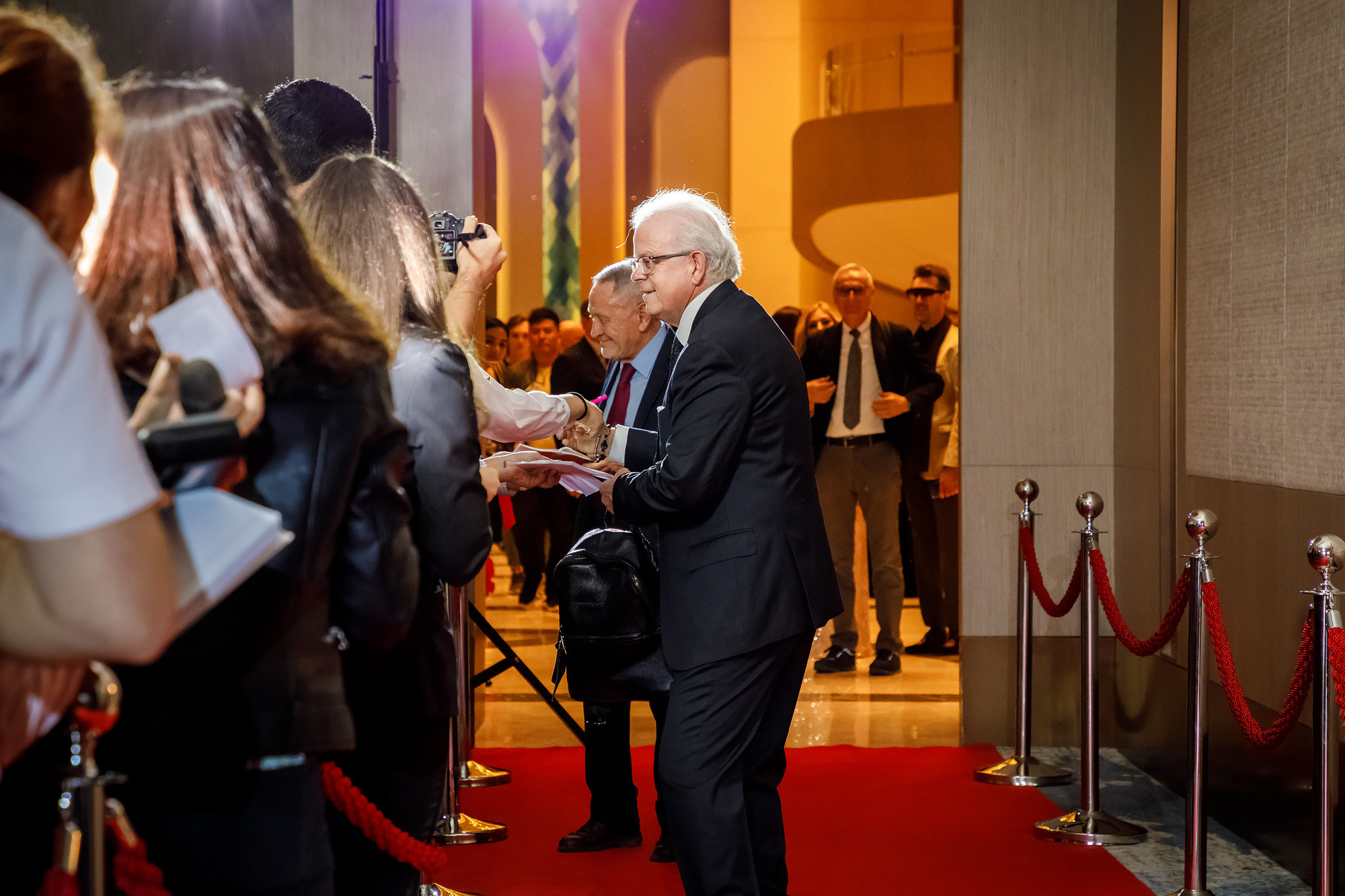 Бал для клуба жен дипломатов. Семейный, детский, репортажный фотограф в Ташкенте Елена Аллабергенова