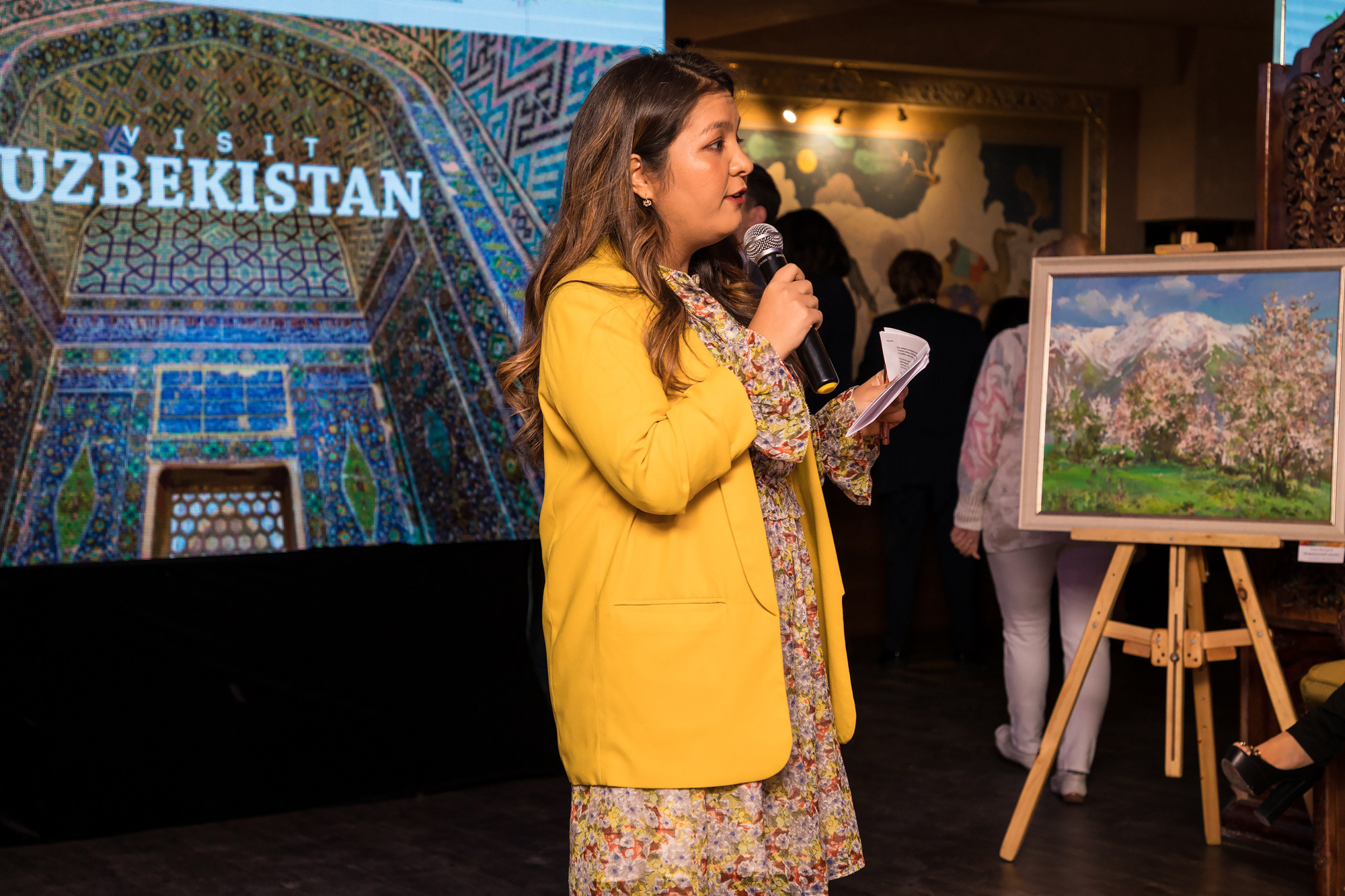 Презентация нового журнала Визит Узбекистан. Семейный, детский, репортажный фотограф в Ташкенте Елена Аллабергенова