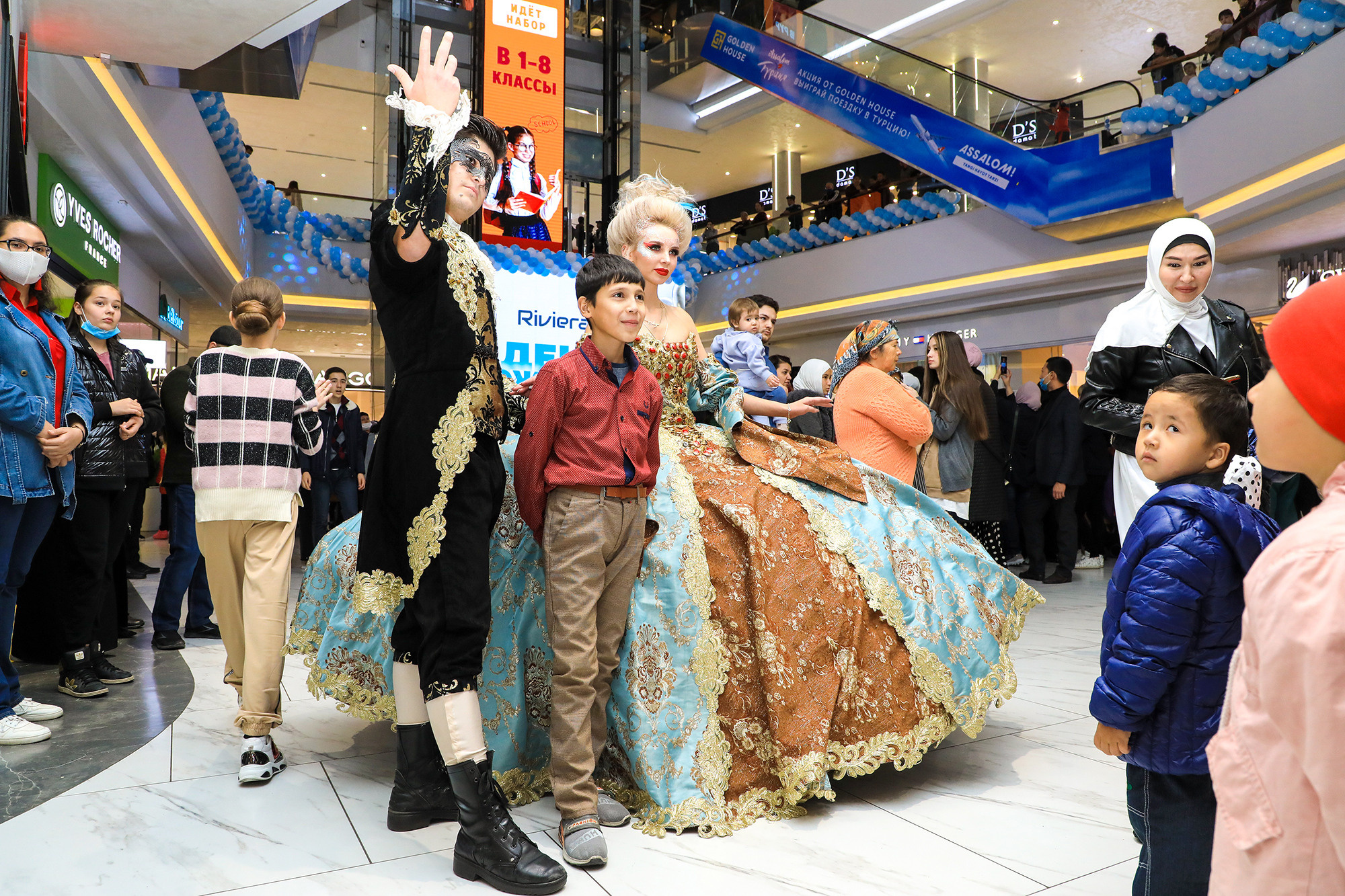 День рождения ТРЦ Ривьера. Семейный, детский, репортажный фотограф в Ташкенте Елена Аллабергенова