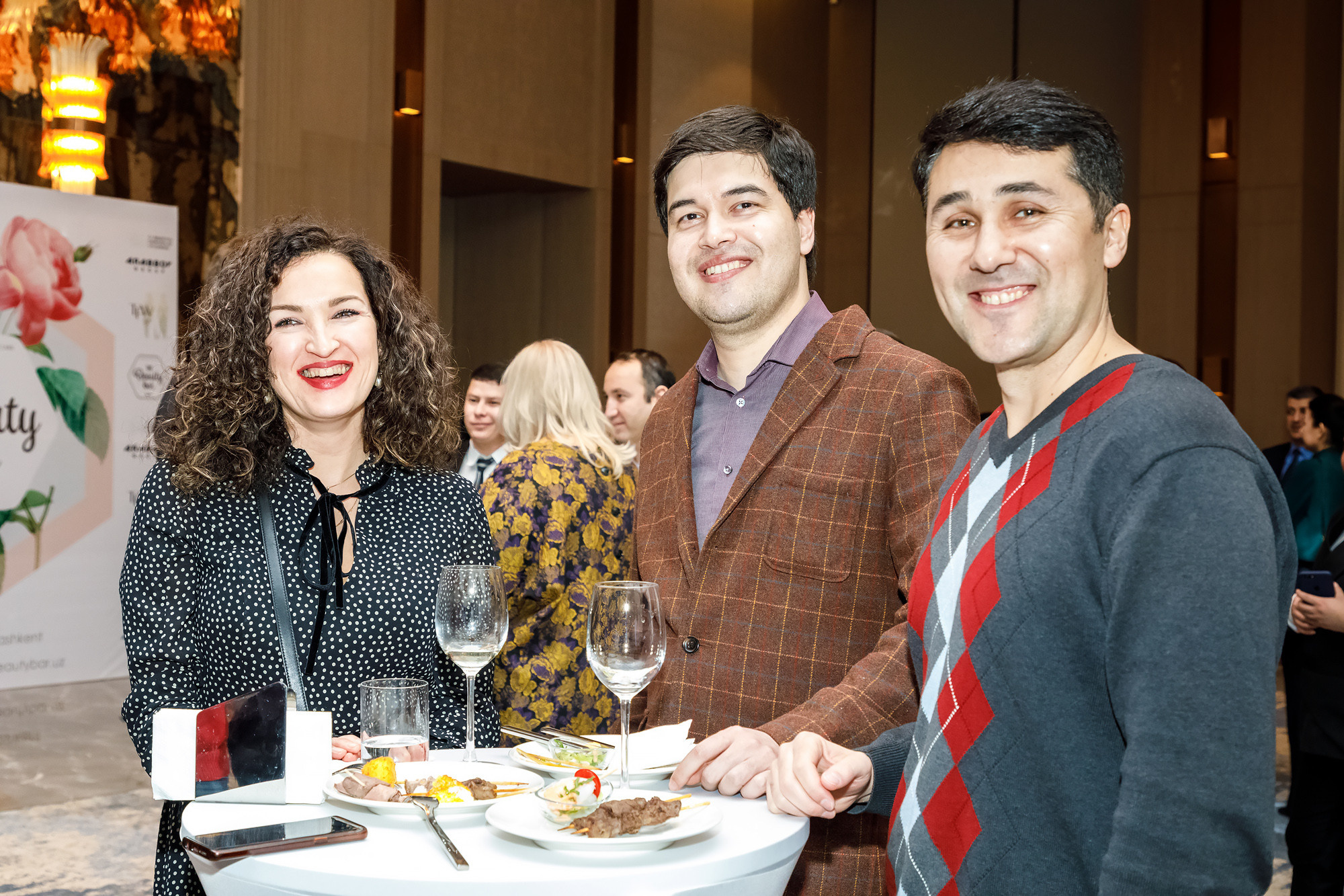 Презентация очередного выпуска журнала Визит Узбекистан. Семейный, детский, репортажный фотограф в Ташкенте Елена Аллабергенова