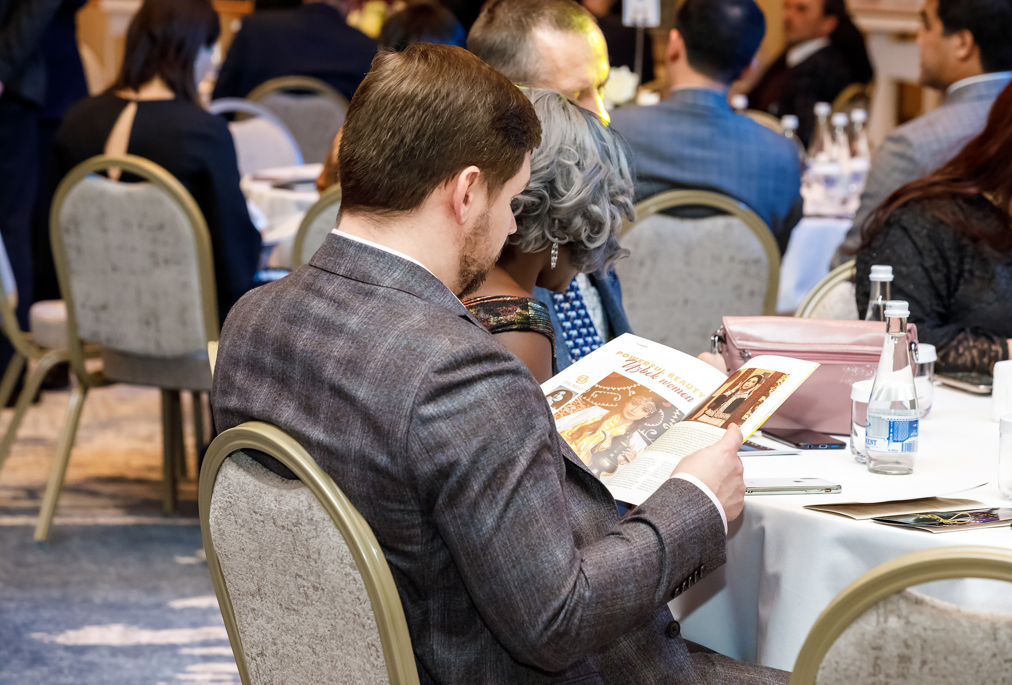 Презентация очередного выпуска журнала Визит Узбекистан. Семейный, детский, репортажный фотограф в Ташкенте Елена Аллабергенова