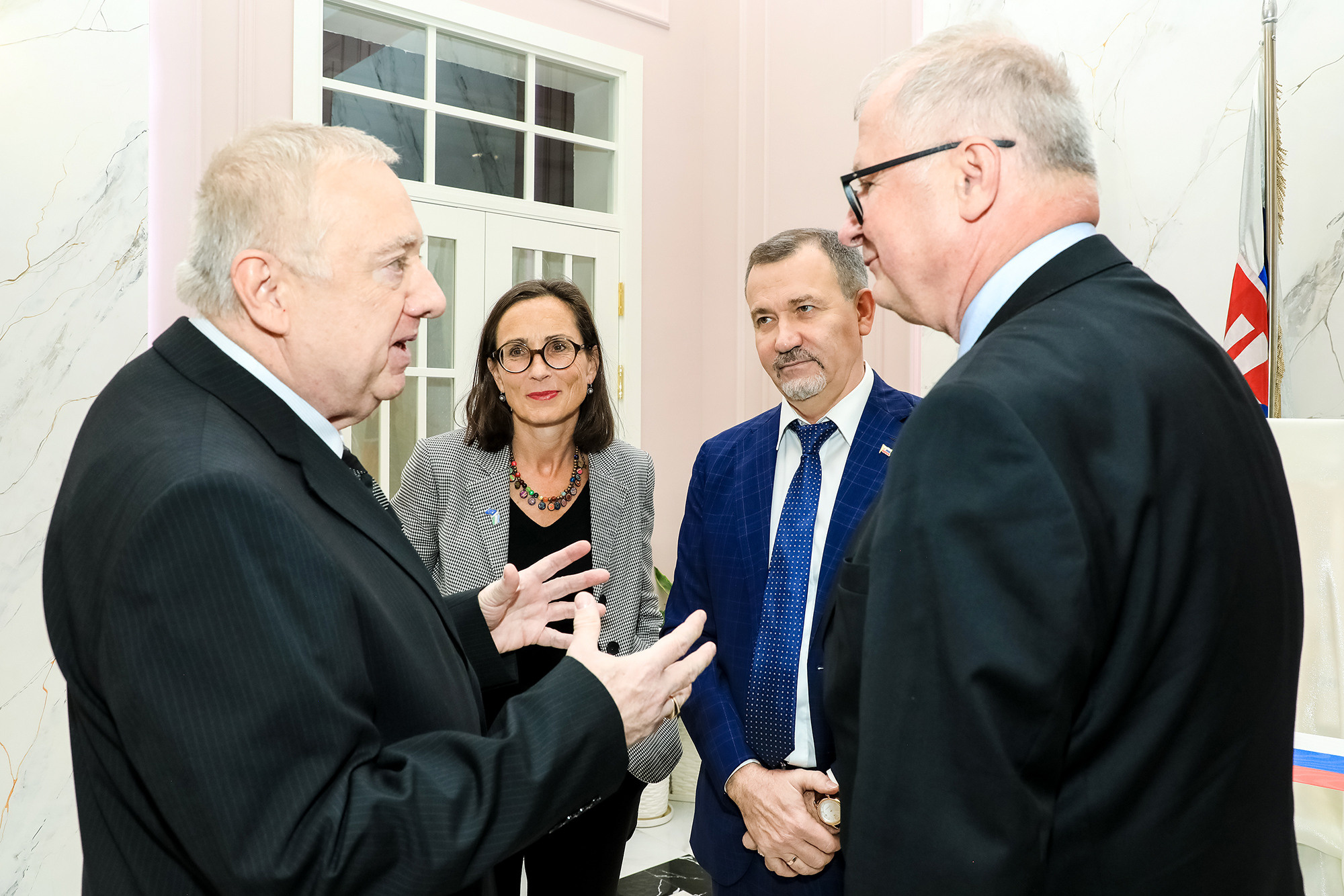 Открытие консульства Словакии. Семейный, детский, репортажный фотограф в Ташкенте Елена Аллабергенова