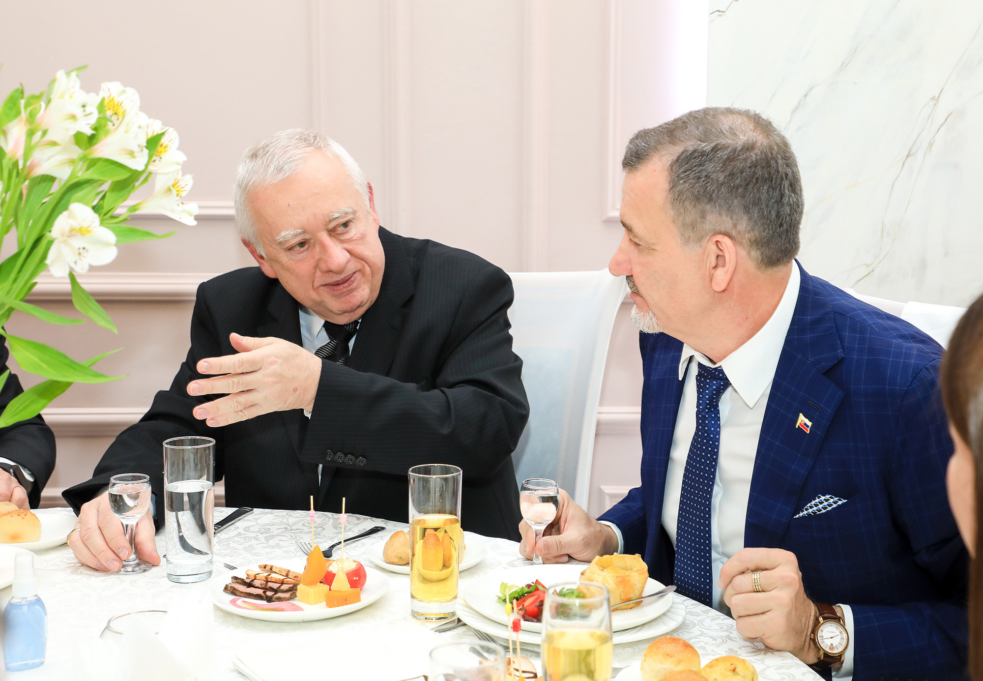 Открытие консульства Словакии. Семейный, детский, репортажный фотограф в Ташкенте Елена Аллабергенова