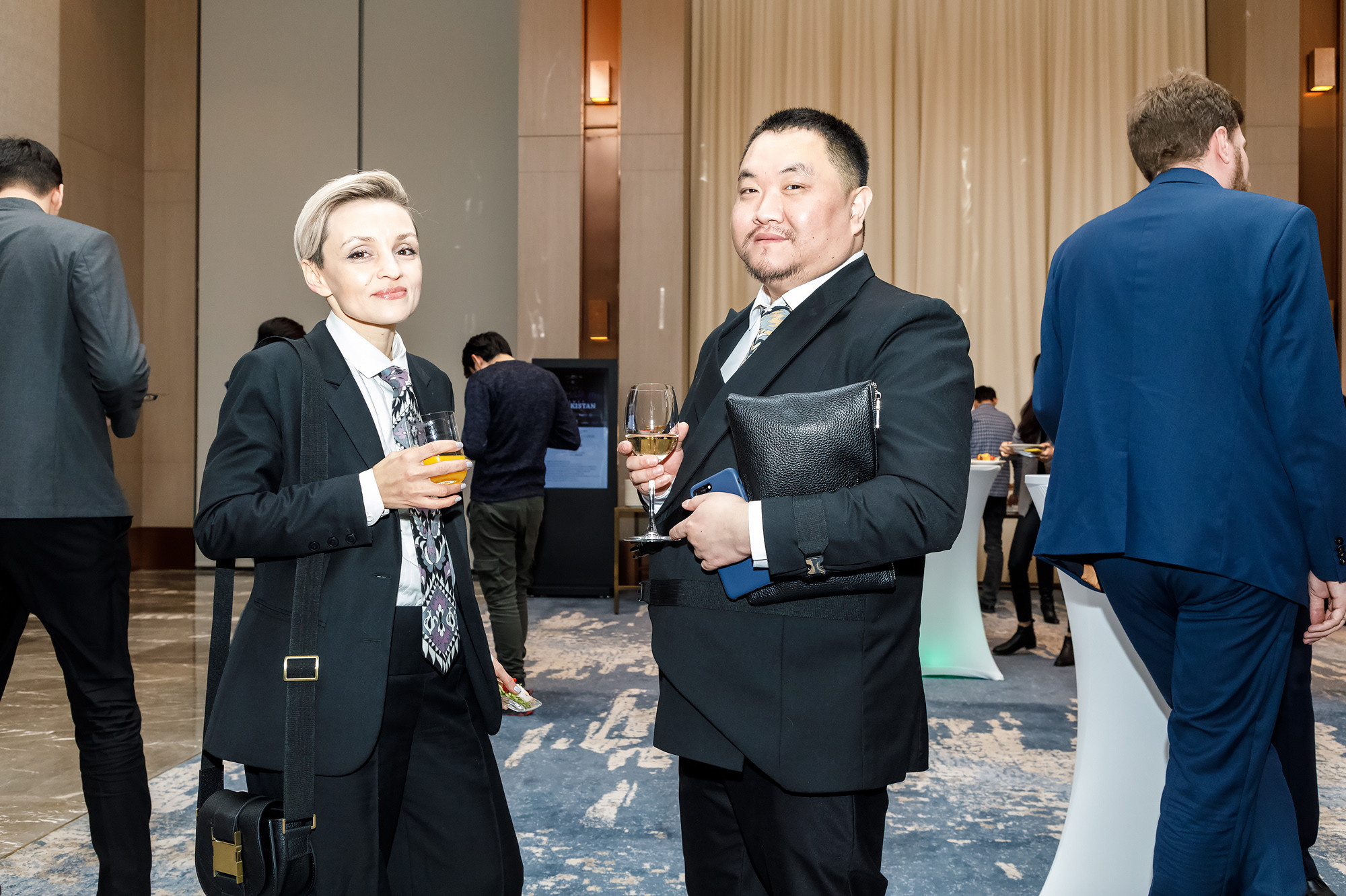 Презентация очередного выпуска журнала Визит Узбекистан. Семейный, детский, репортажный фотограф в Ташкенте Елена Аллабергенова