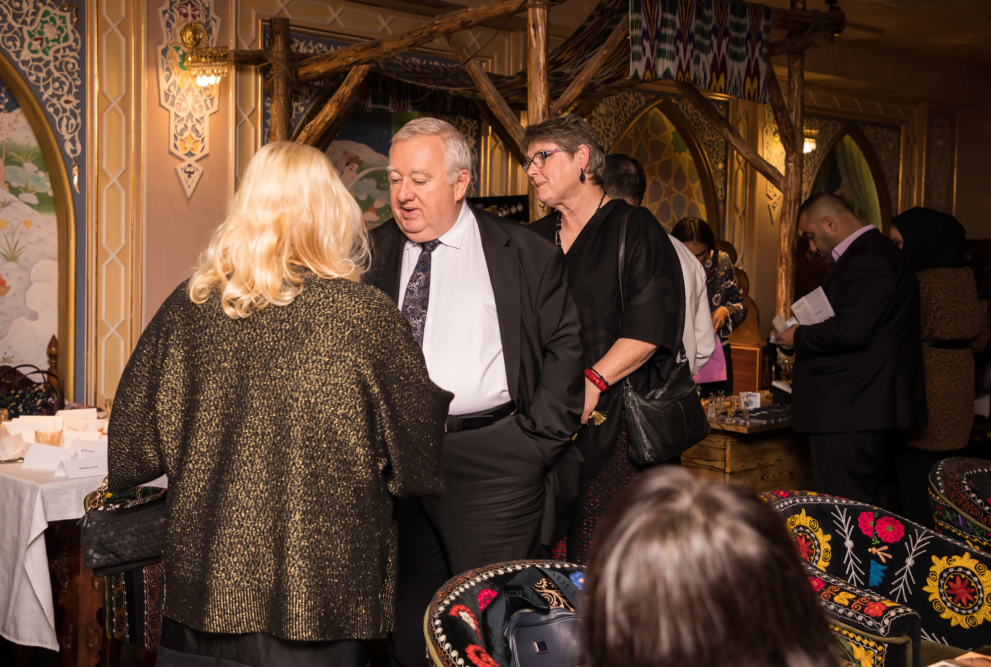 Презентация нового журнала Визит Узбекистан. Семейный, детский, репортажный фотограф в Ташкенте Елена Аллабергенова