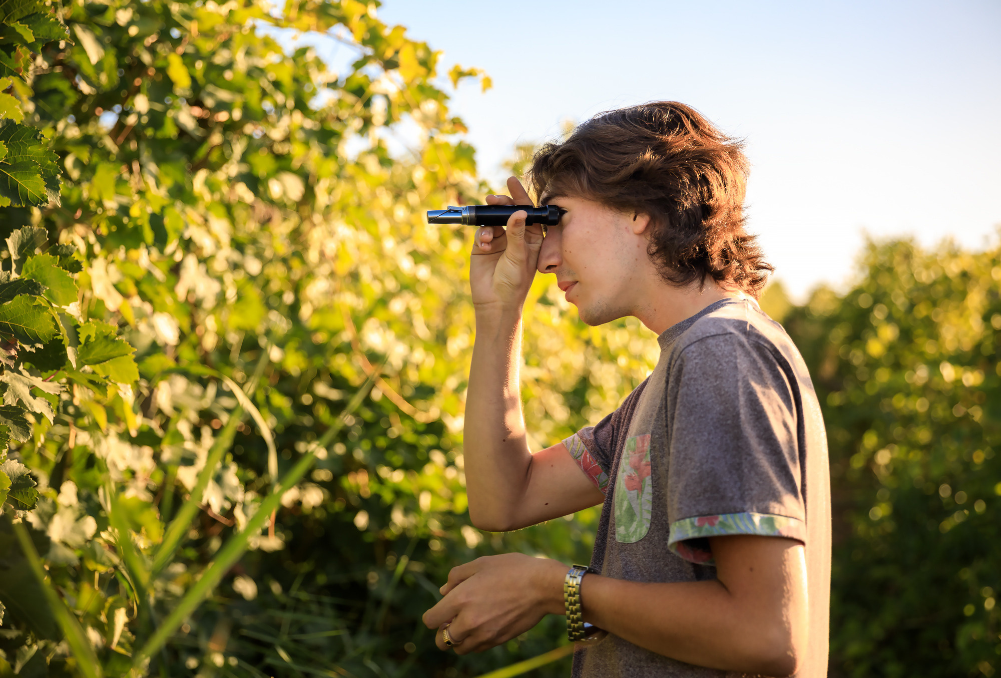 Тематическая фотосессия для талантливого молодого винодела. Семейный, детский, репортажный фотограф в Ташкенте Елена Аллабергенова