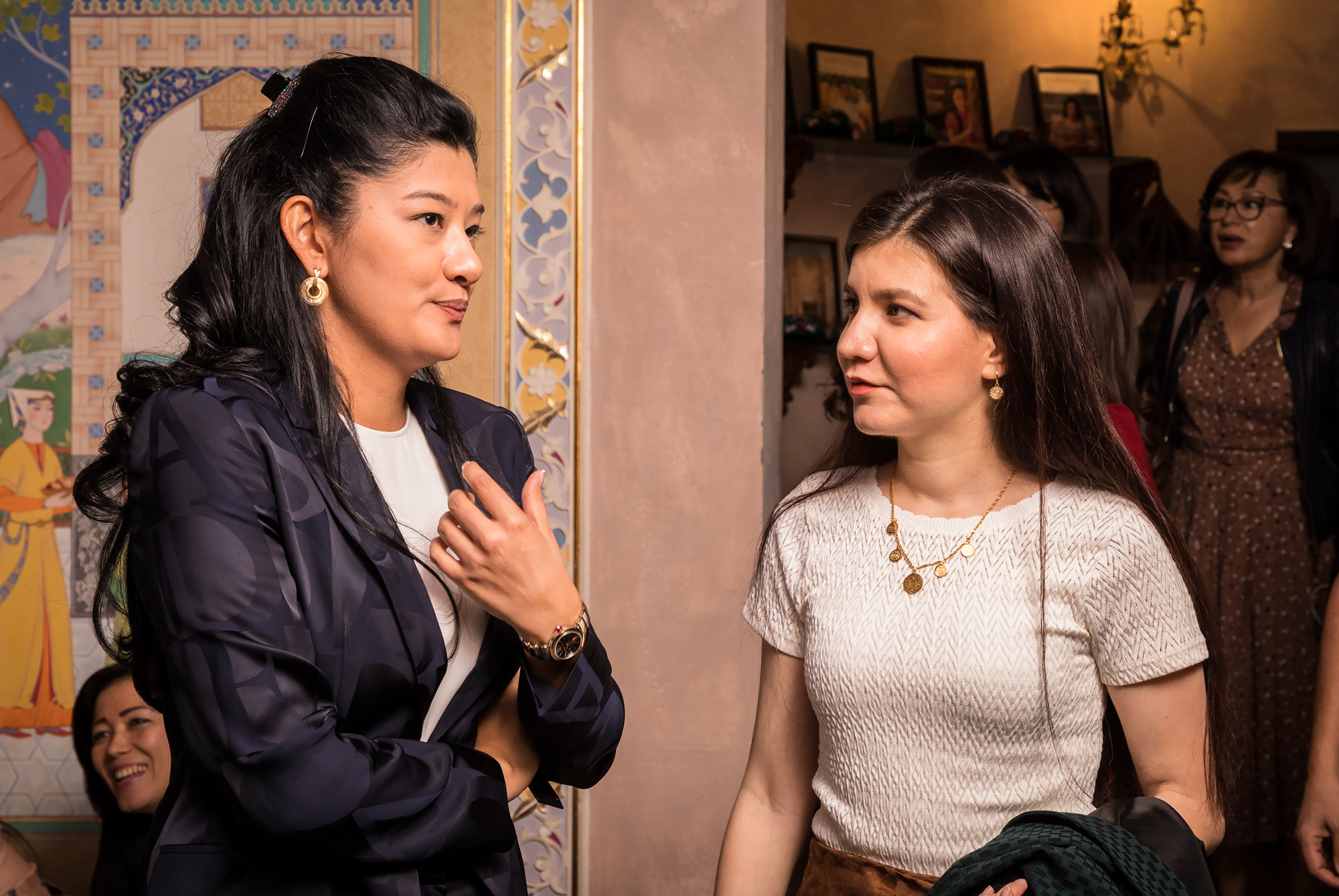 Презентация нового журнала Визит Узбекистан. Семейный, детский, репортажный фотограф в Ташкенте Елена Аллабергенова