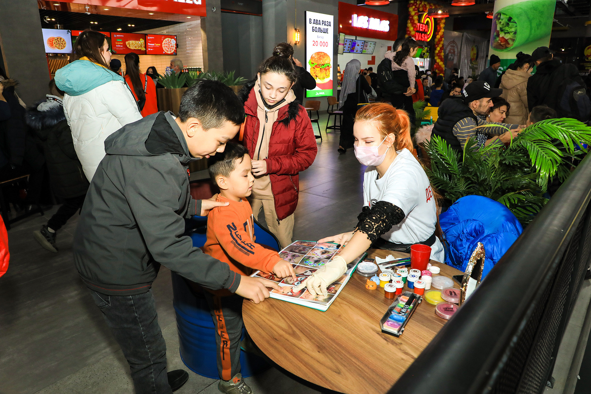 Открытие Депо Молл. Семейный, детский, репортажный фотограф в Ташкенте Елена Аллабергенова