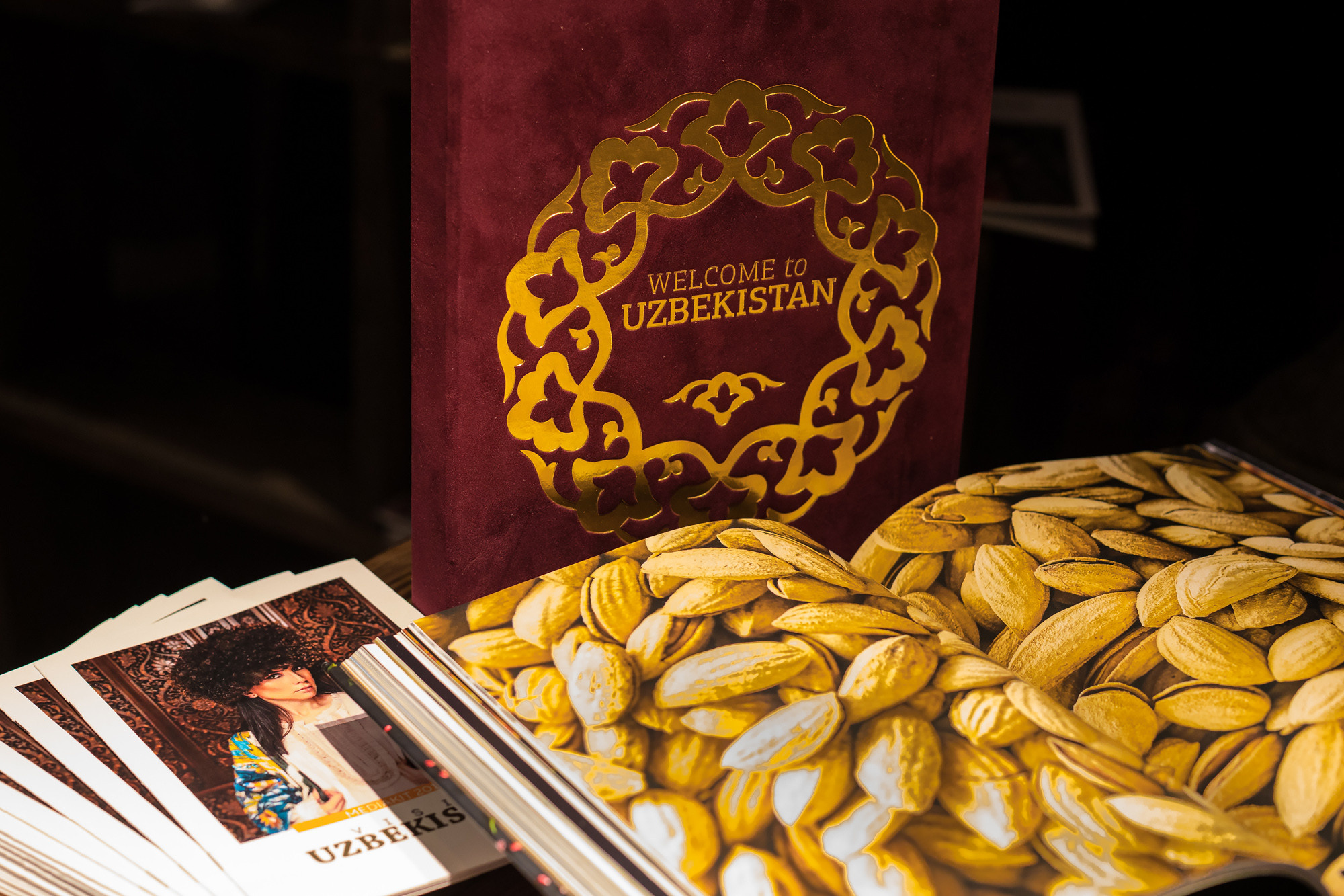 Презентация нового журнала Визит Узбекистан. Семейный, детский, репортажный фотограф в Ташкенте Елена Аллабергенова