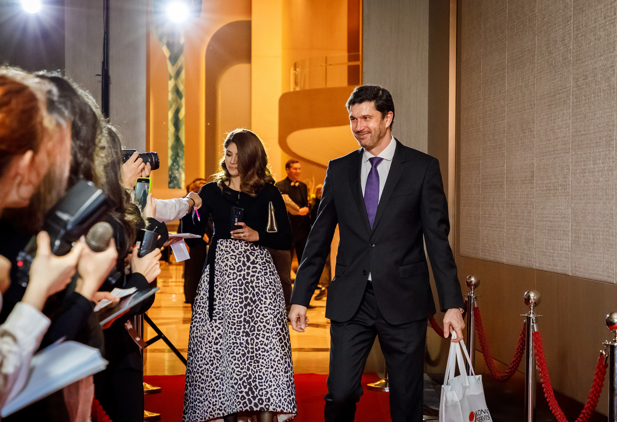 Бал для клуба жен дипломатов. Семейный, детский, репортажный фотограф в Ташкенте Елена Аллабергенова