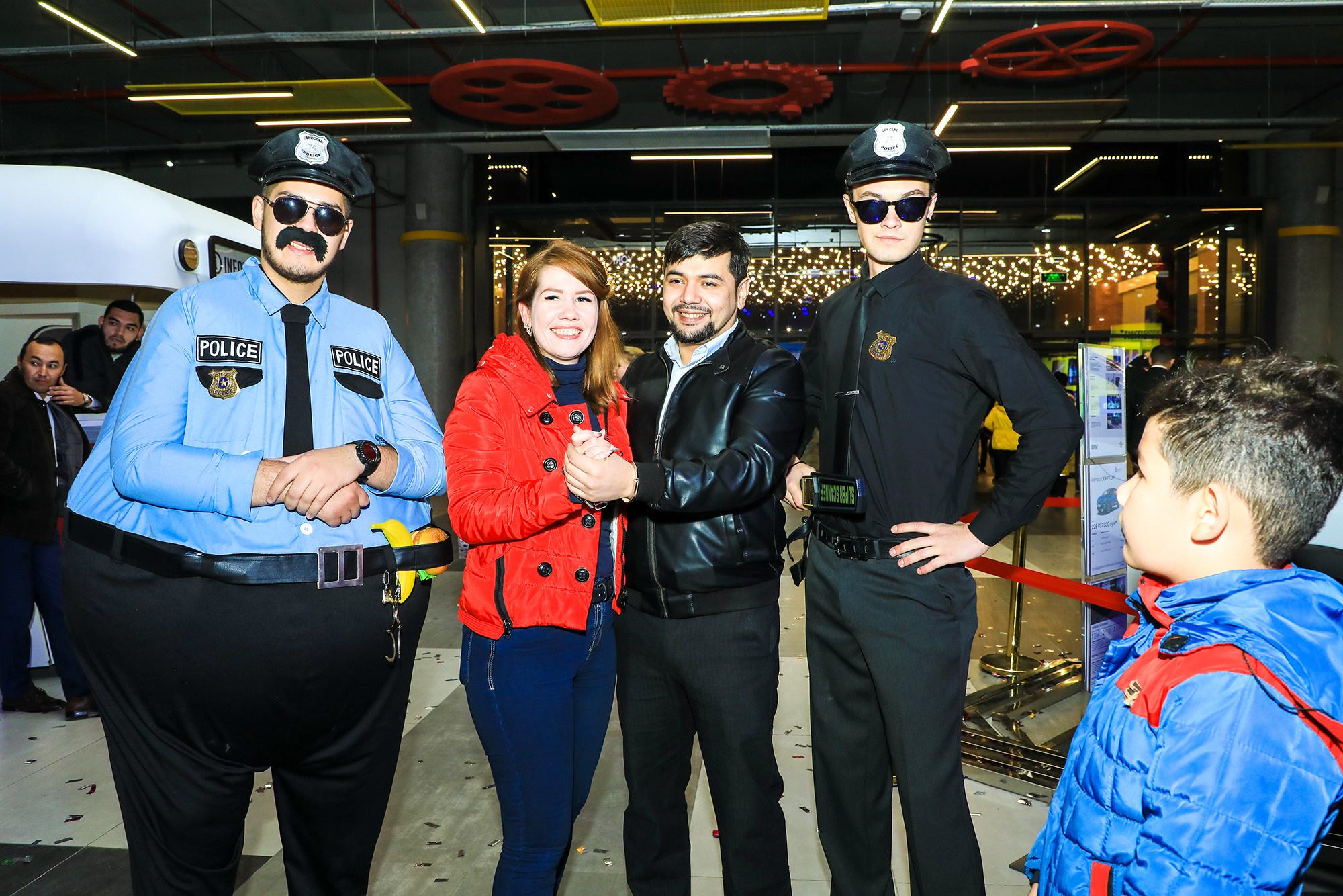 Открытие Депо Молл. Семейный, детский, репортажный фотограф в Ташкенте Елена Аллабергенова